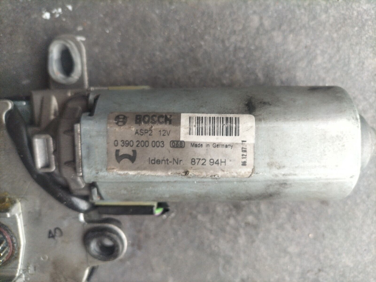 MOTEUR DE TOIT OUVRANT MERCEDES CLASSE A REFERENCE: 0390200003