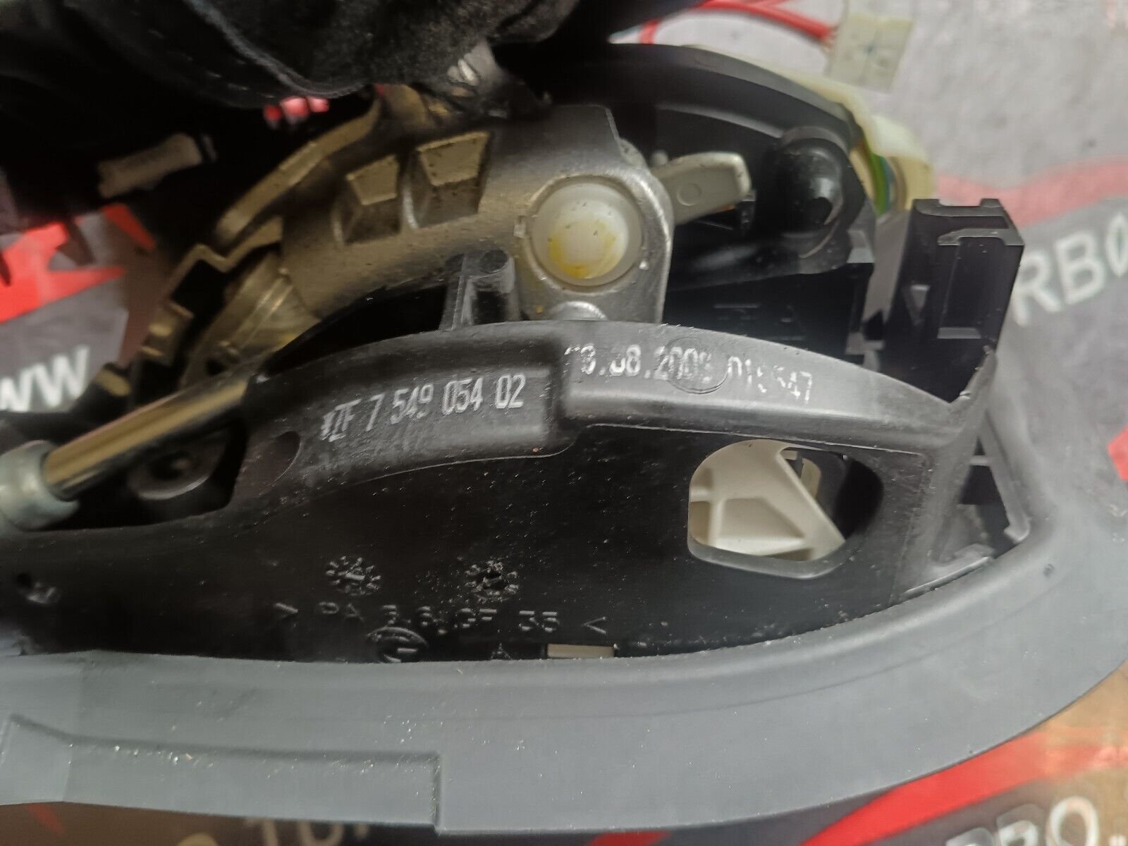 LEVIER DE VITESSE AUTOMATIQUE BMW SERIE 1 E87 120 I 754905402