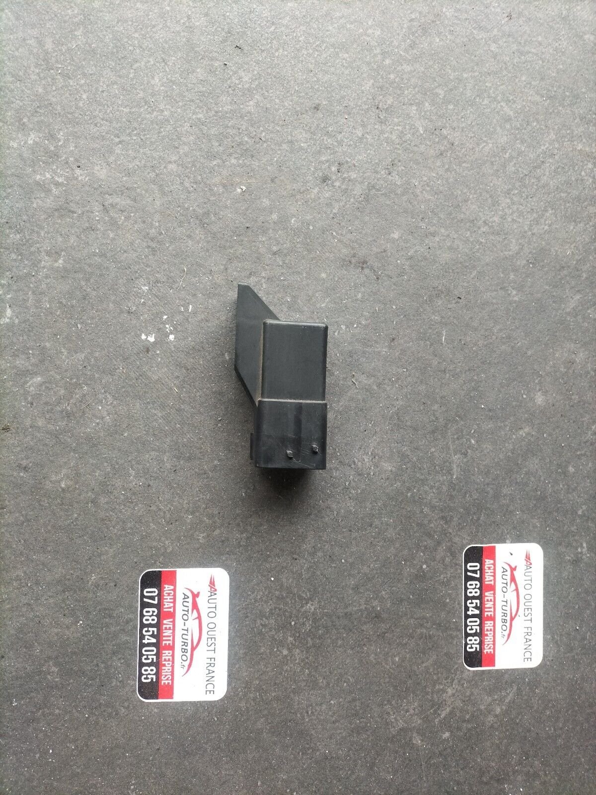 BOITIER DE PRECHAUFFAGE PEUGEOT 308 REFERENCE: 9640469680