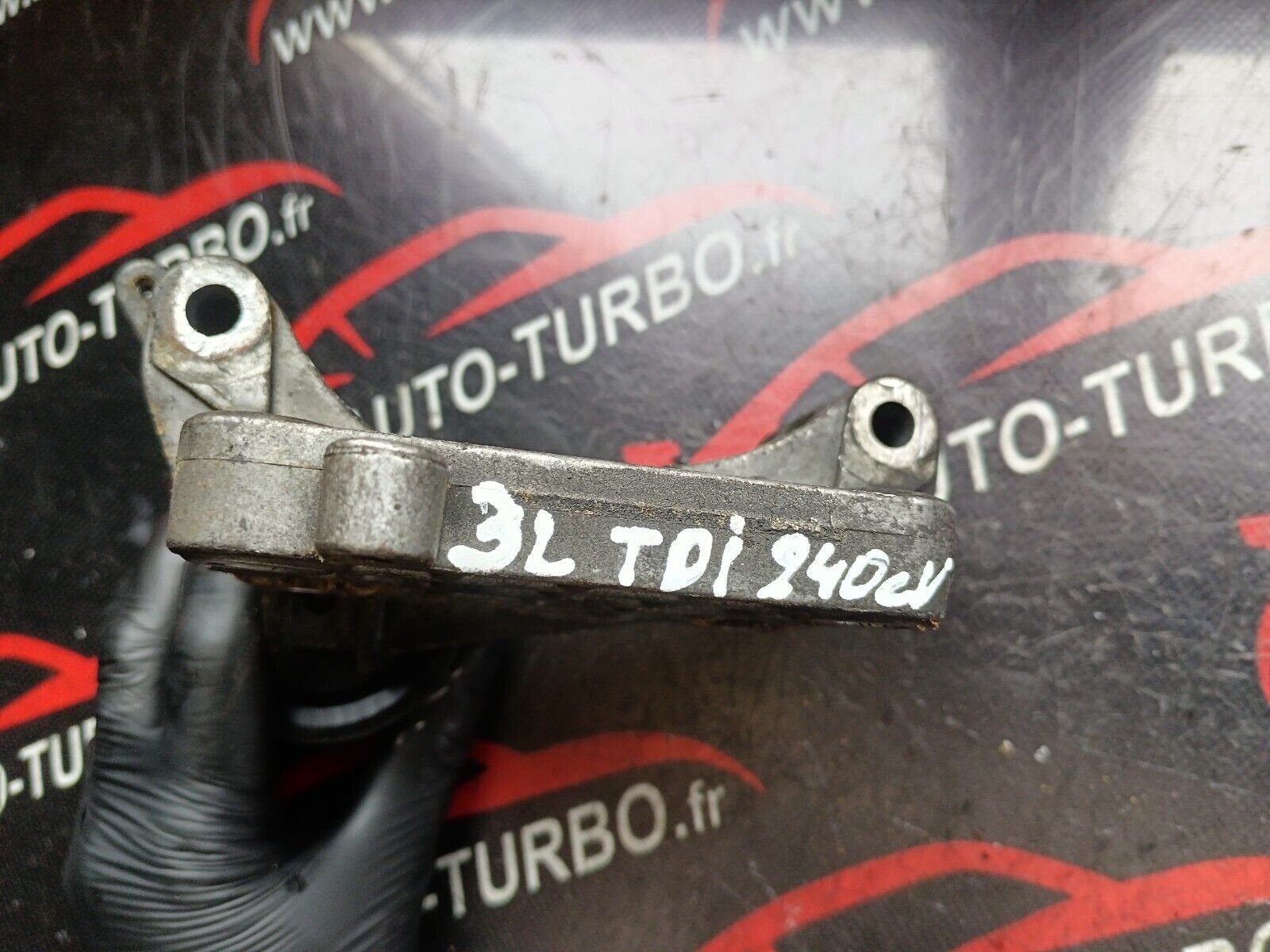 SUPPORT ALTERNATEUR AUDI A5 3.0TDI 245CH REFERENCE: 059903143