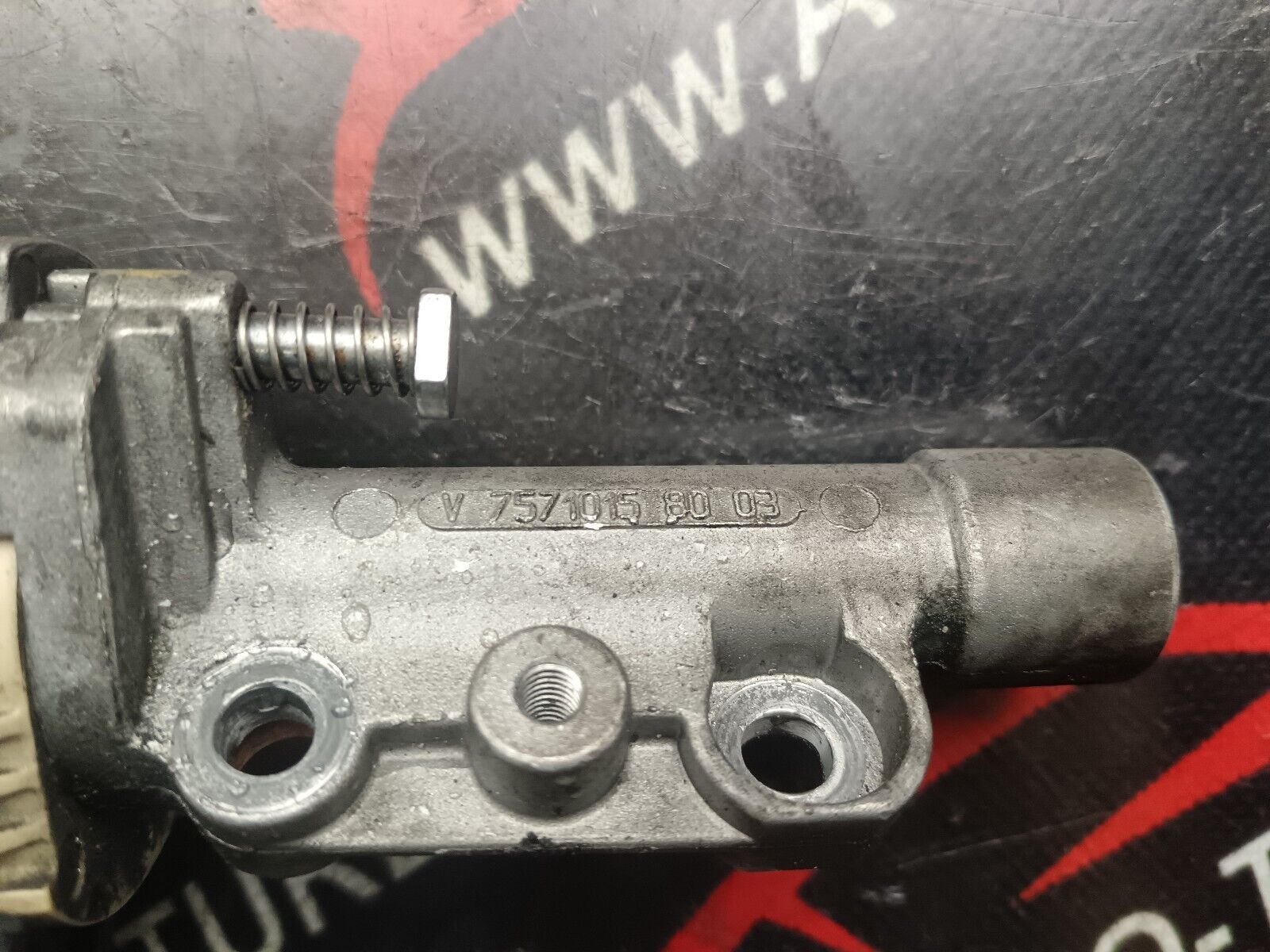 TENDEUR DE COURROI CITROEN PSA C4 1.6VTI REFERENCE: V757101580