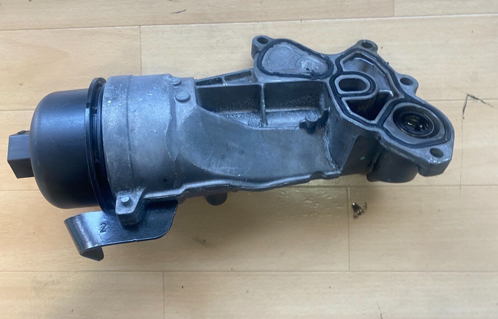 V755852180 refroidisseur filtre a huile pour PSA MINI