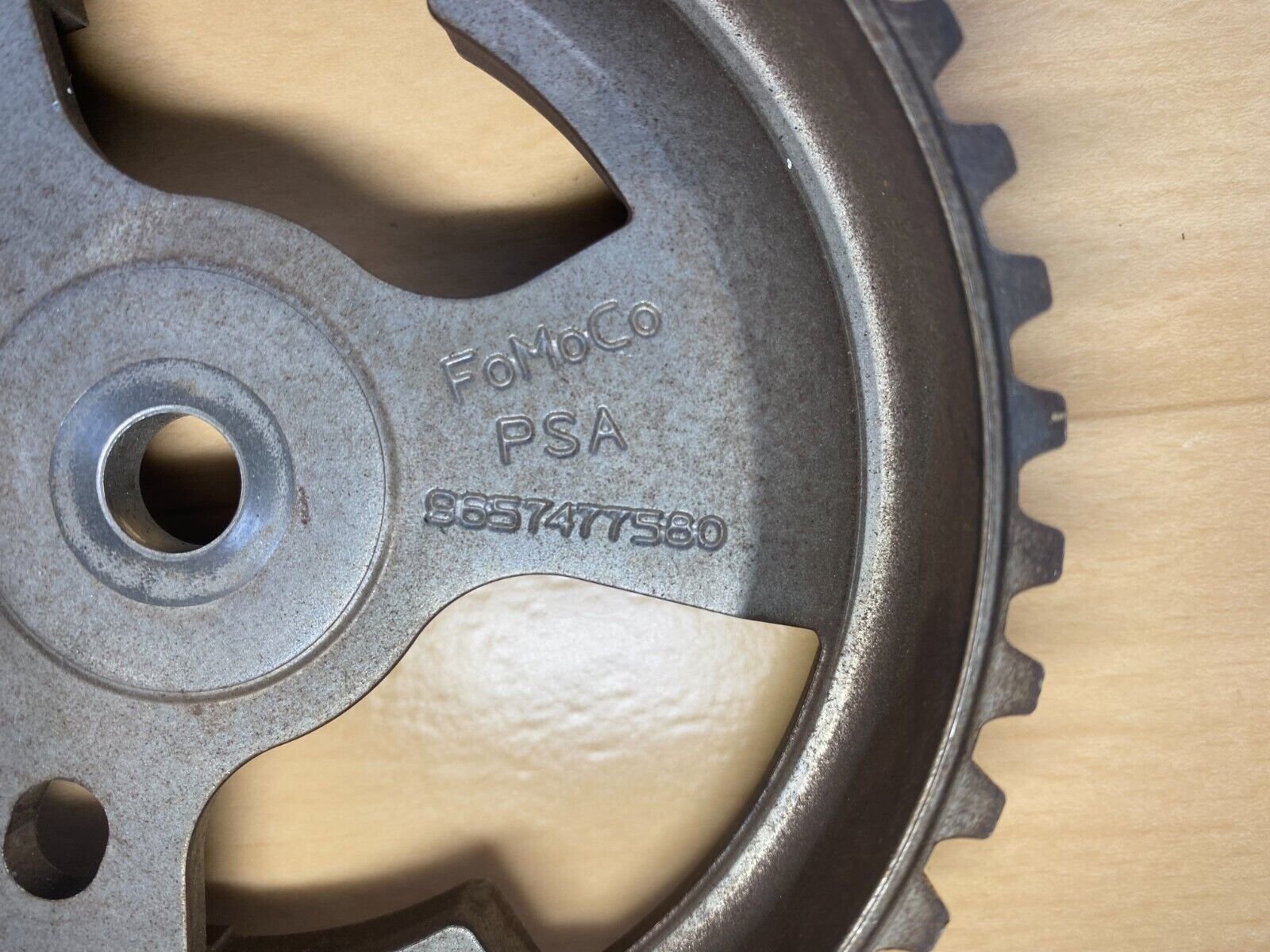 9657477580 Poulie D'arbre A Came Original PSA 1.4-1.6 HDI