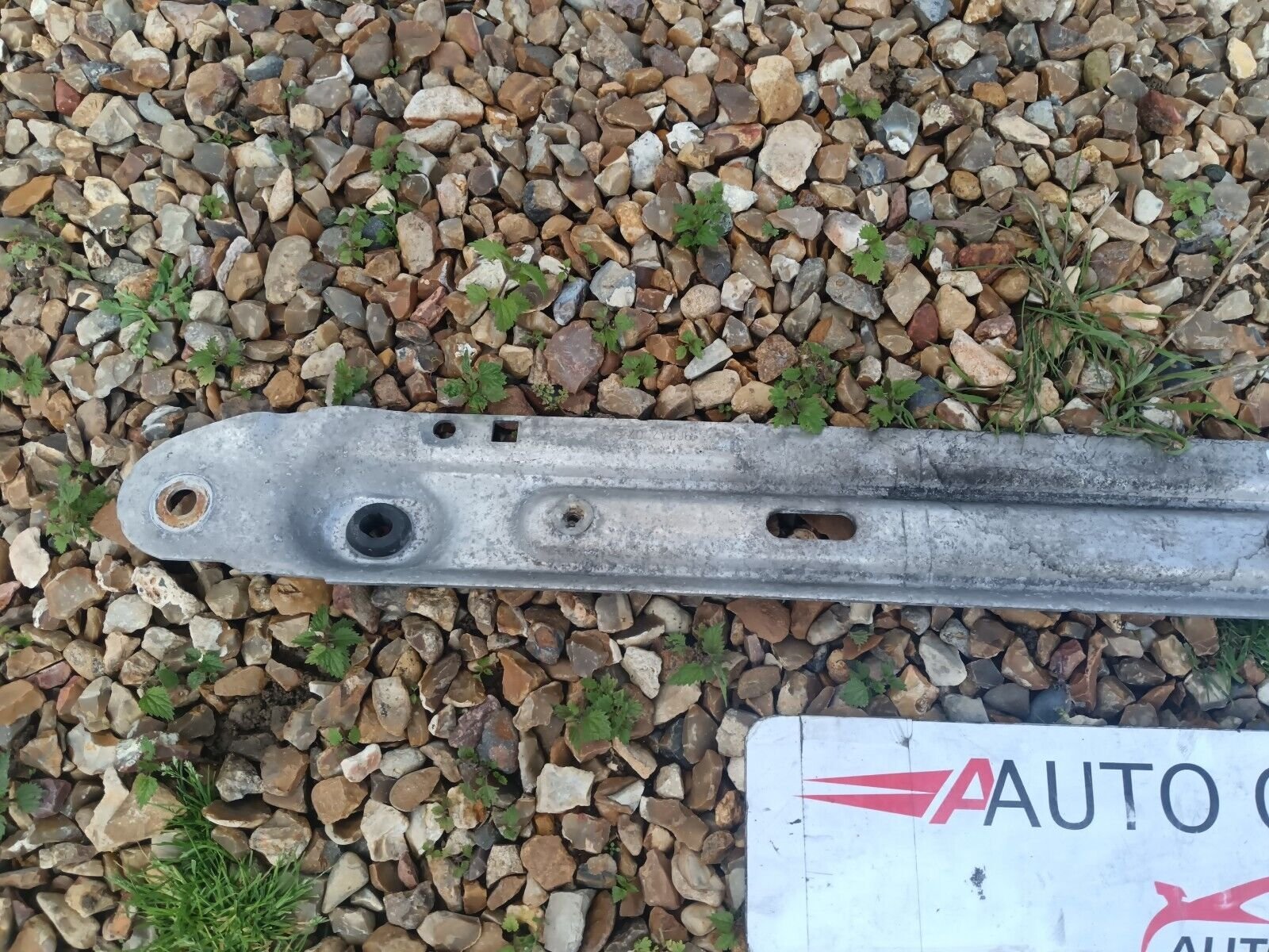 RENFORT  AVANT CITROEN C4 PICASSO