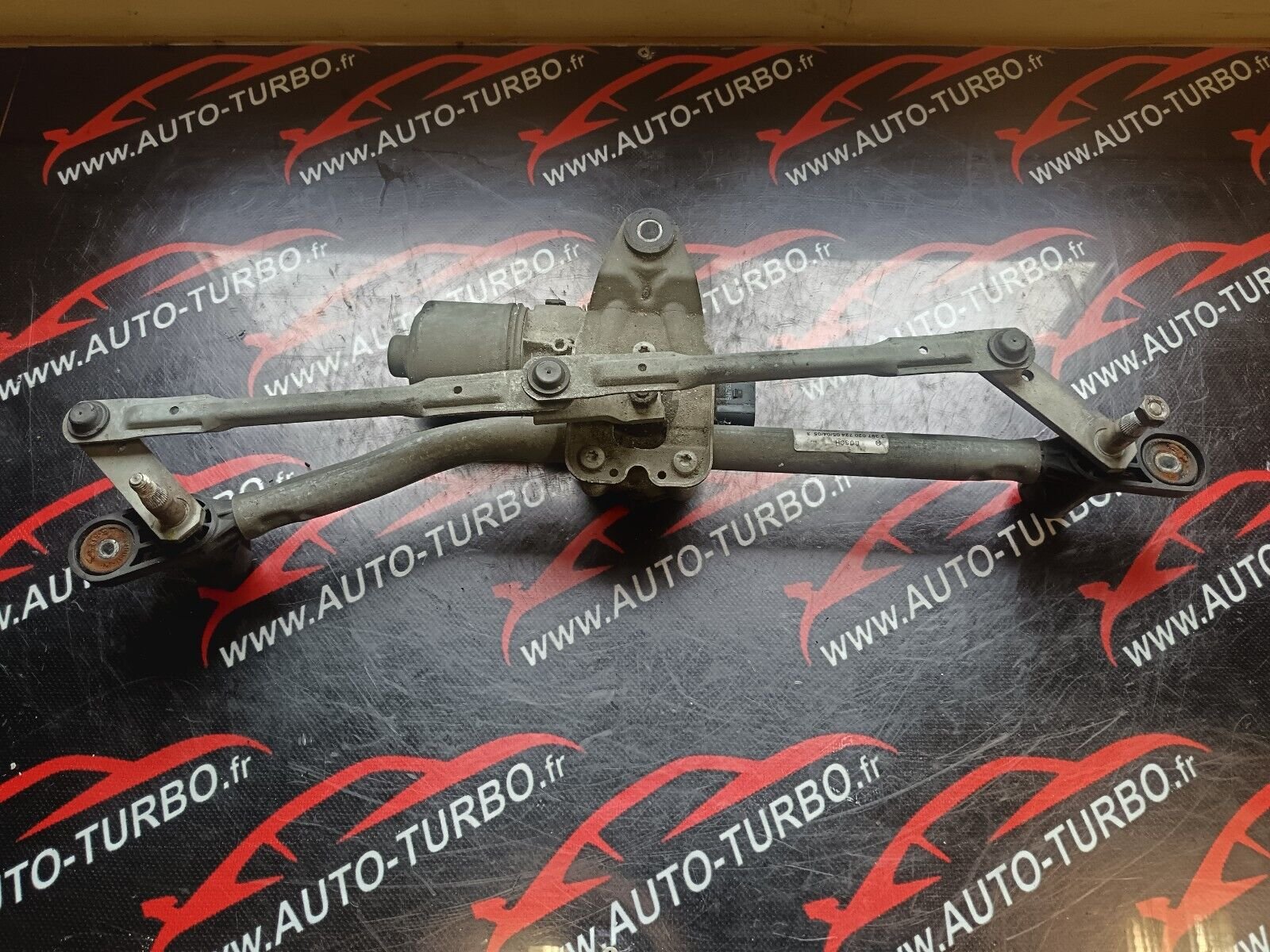 MOTEUR ESSUI GLACE ALFA ROMEO 159 REFERENCE: 60694874