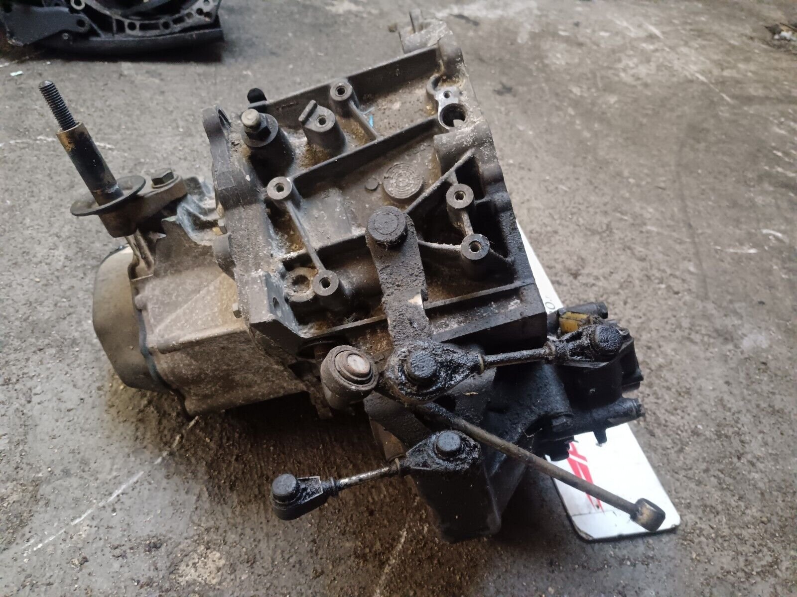 BOITE DE VITESSES PEUGEOT 406 2.0HDI 90CH REFERENCE: 13GN2