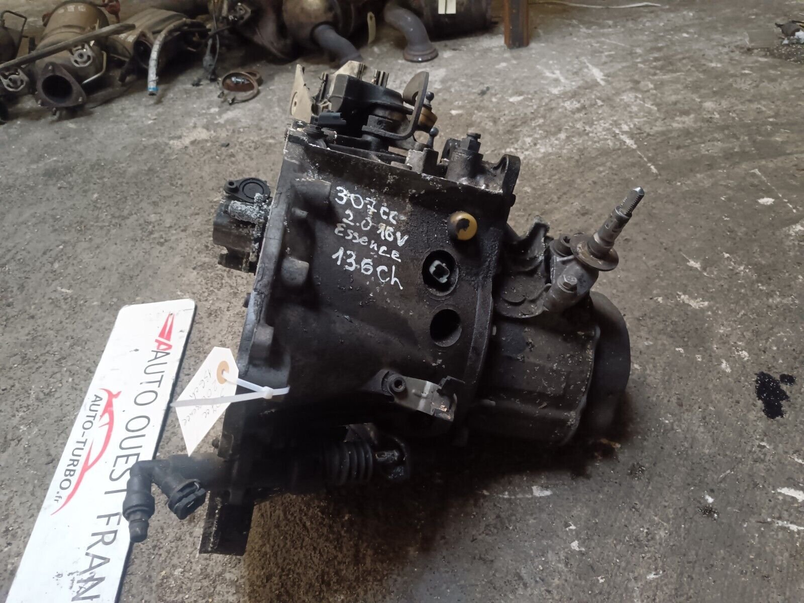 BOITE DE VITESSES 307cc  2.0 16V ESSENCE REFERENCE: 309610