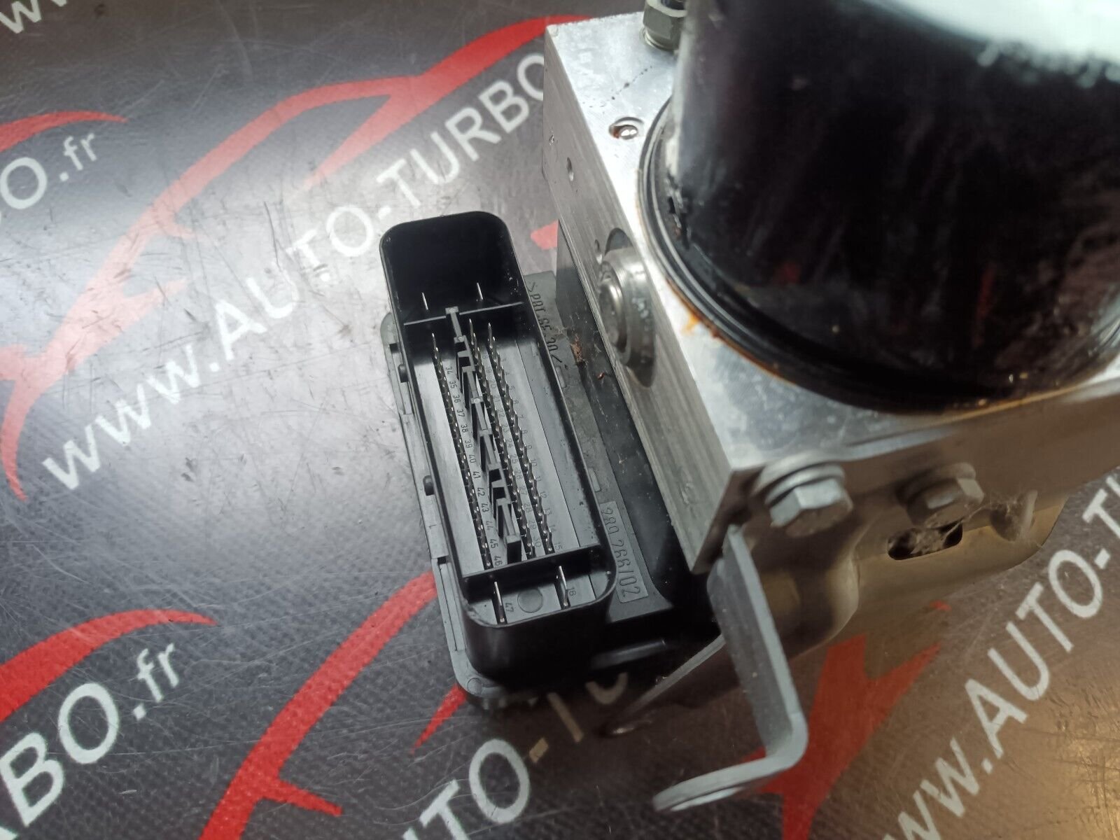 BLOC ABS BMW SERIE 1 120i E87 REFERENCE 34526778164