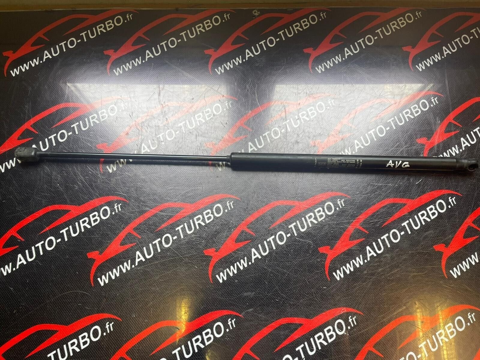 VERIN DROIT DE CAPOT ALFA ROMEO 159 REFERENCE: 60688574