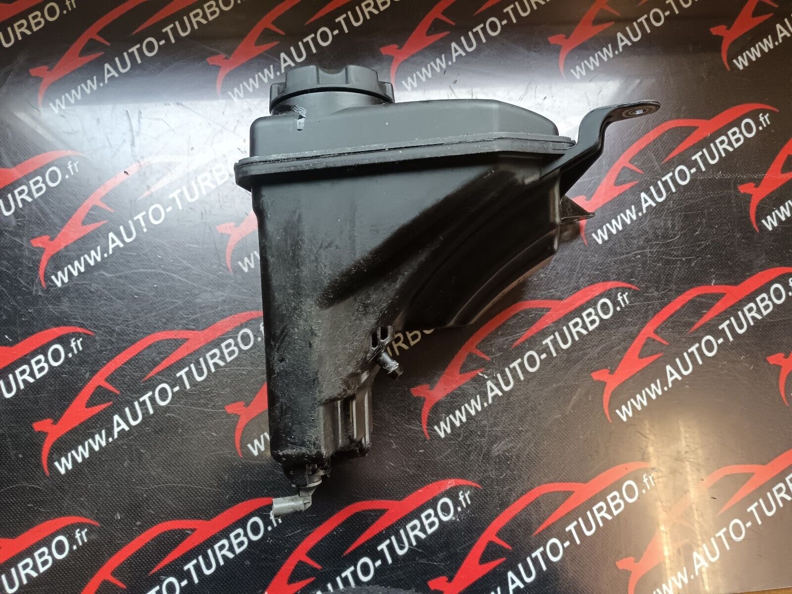 VASE D'EXPANSION DE LIQUIDE DE REFROIDIS BMW SERIE 1 120i E87 REF: 754302602