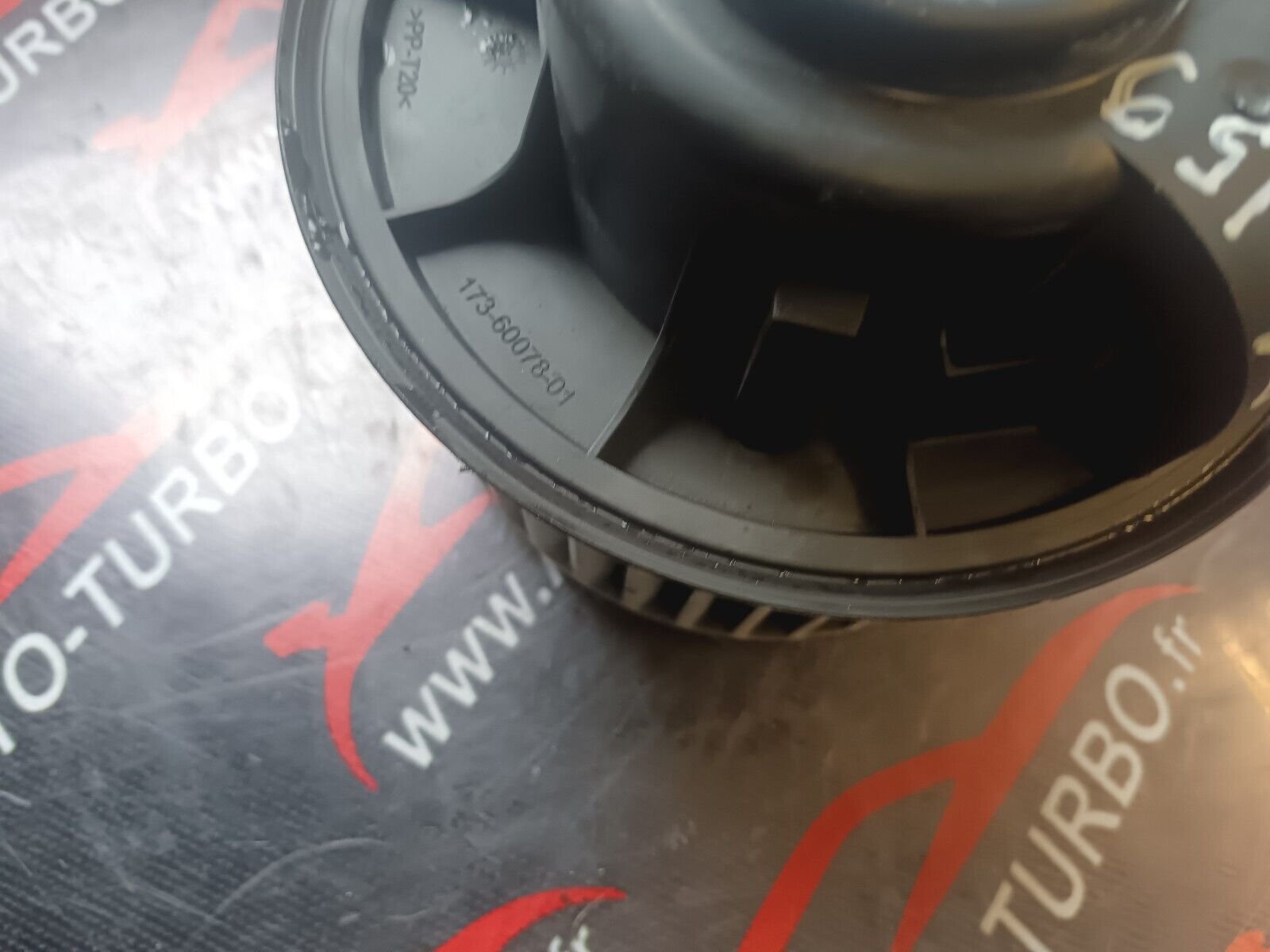 VENTILATEUR CHAUFFAGE ALFA ROMEO 159 REFERENCE: 17360078