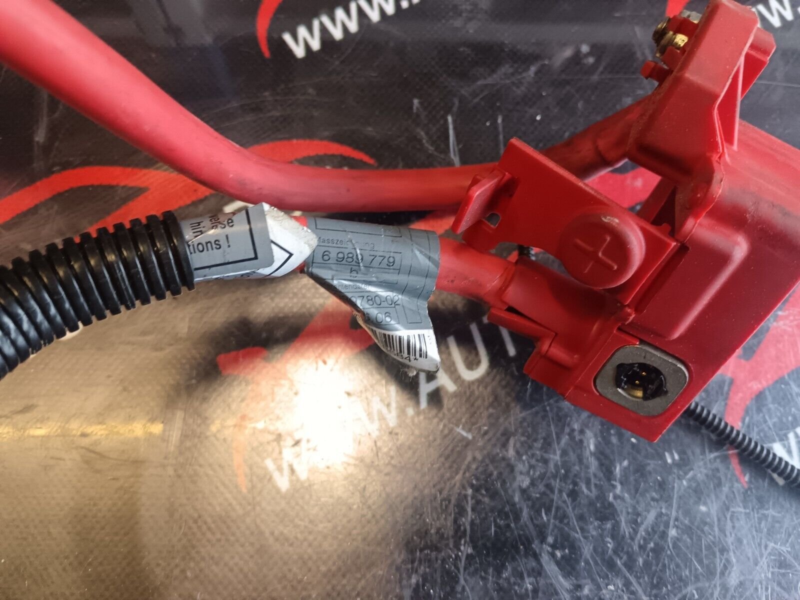 CABLE BATTERIE BMW 525 E60 REFERENCE: 6989779