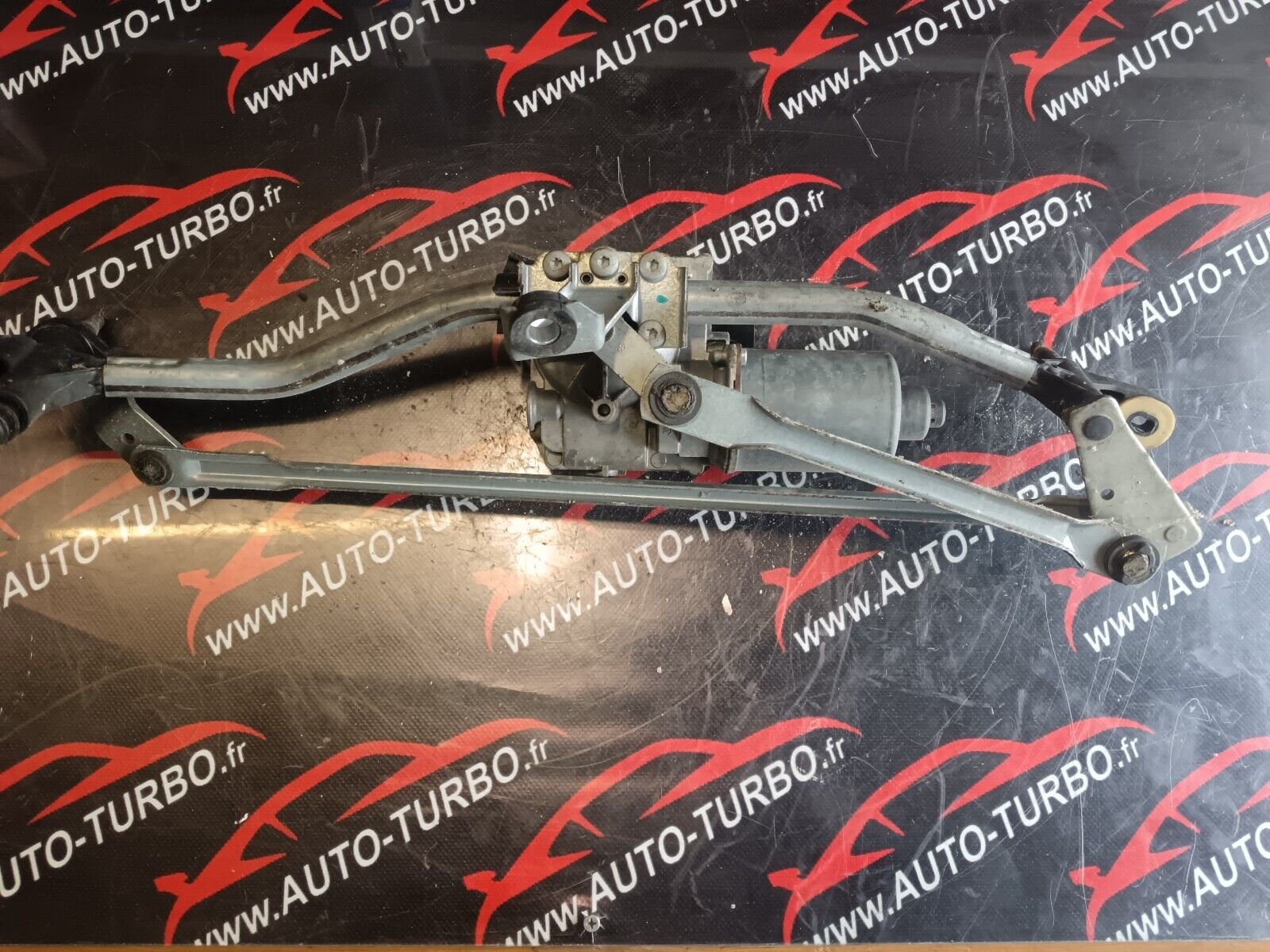 MOTEUR ESSUIE GLACE AUDI A5 REFERENCE 8T1955119C