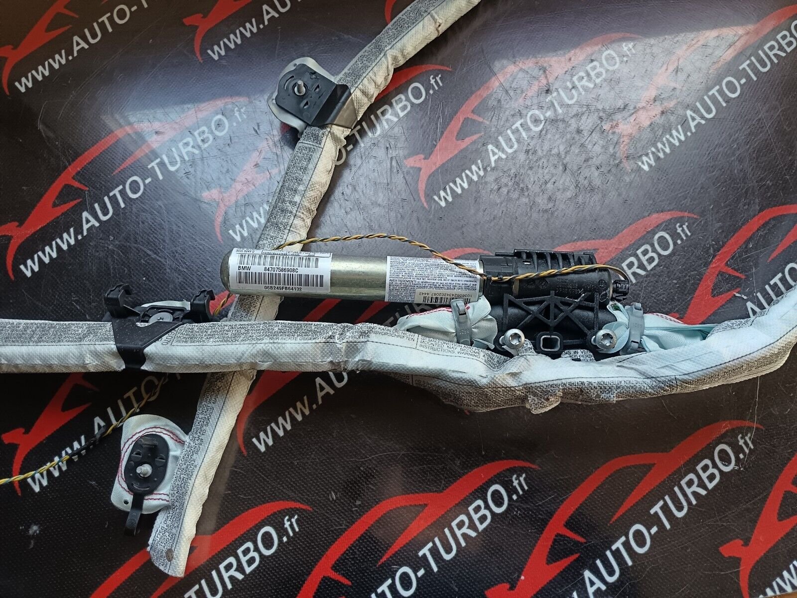 AIRBAG RIDEAU GAUCHE BMW SERIE 1 120i REFERENCE: 84707586908C