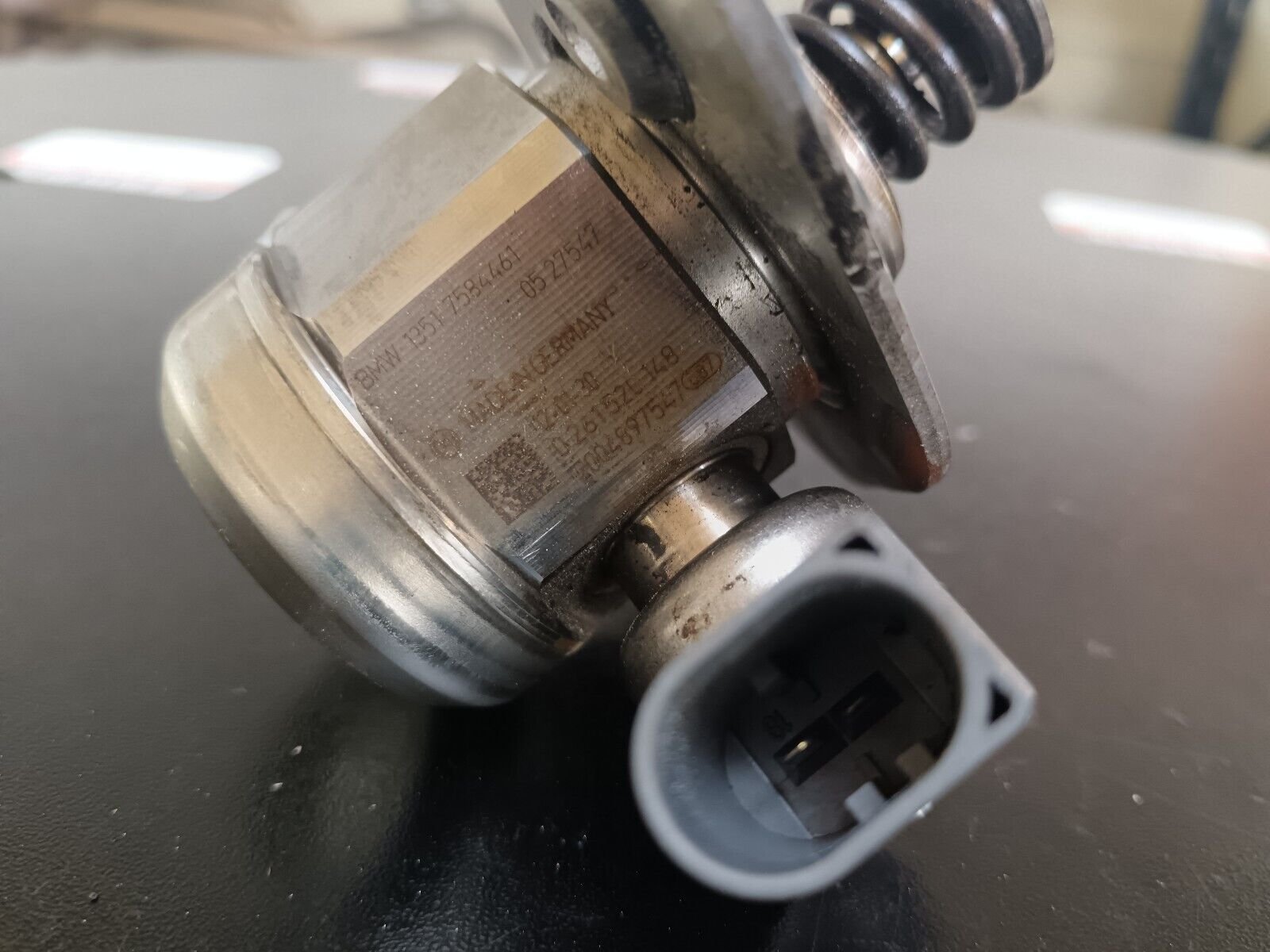 POMPE A HAUTE PRESSION D'INJECTION BMW 328i GT 2.0L 245CH REFERENCE: 13517584461