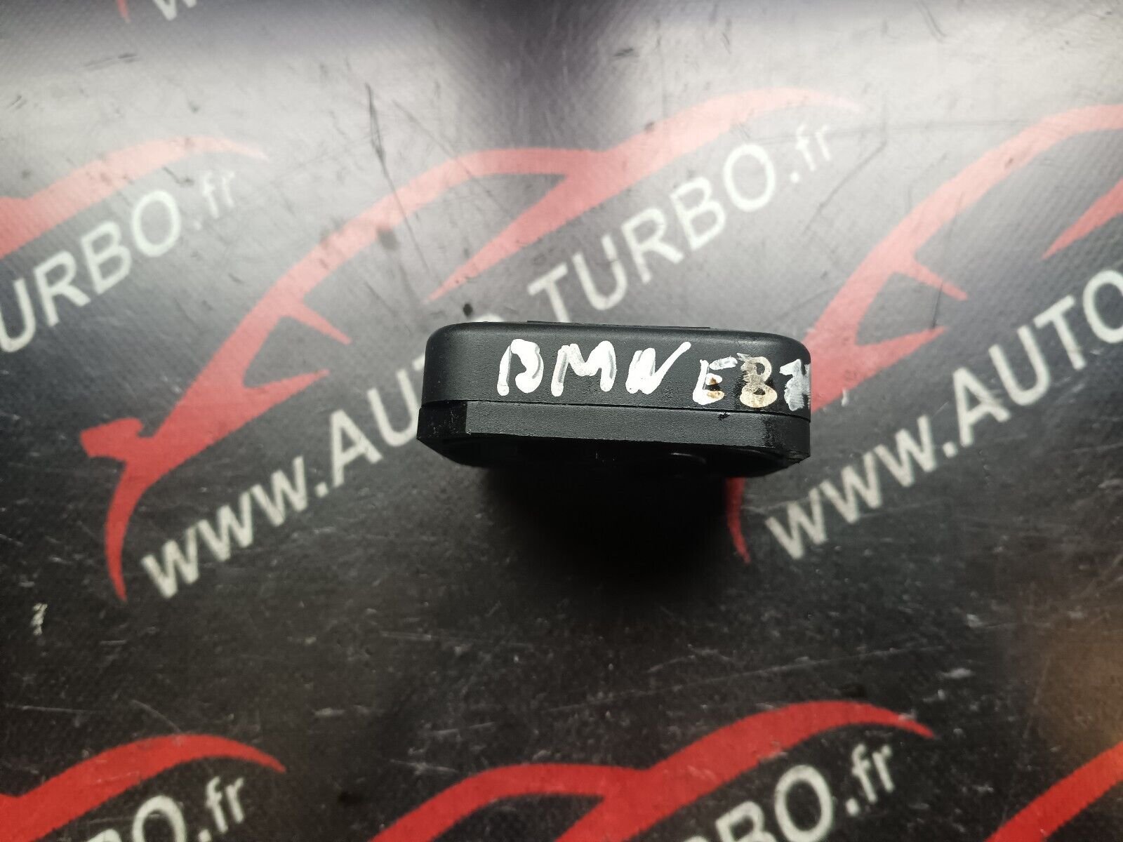 BOUCHON DE REMPLISSAGE D'HUILE BMW SERIE1 E87 REFERENCE: 7500568