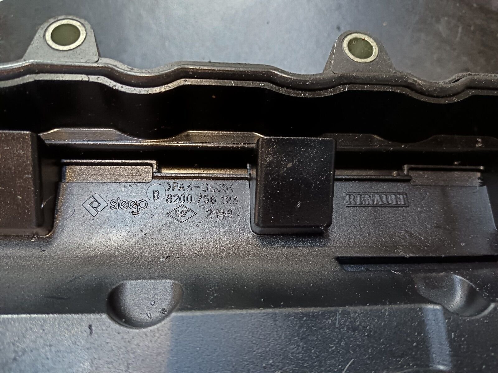 CACHE-CULBUTEURS RENAULT SCENIC 3 1.5DCI 106CH REFERENCE: 8200756123