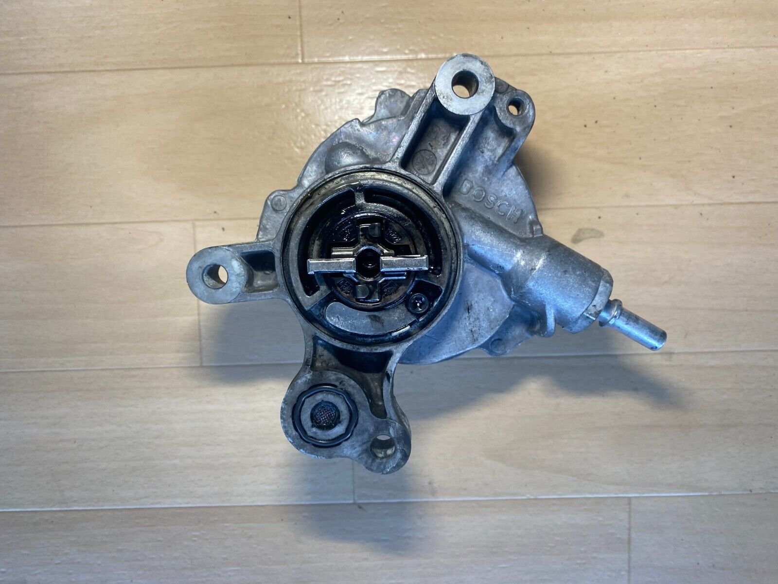 D165-1B Pompe à vide pour PSA FORD 2.0 HDI/TDCI