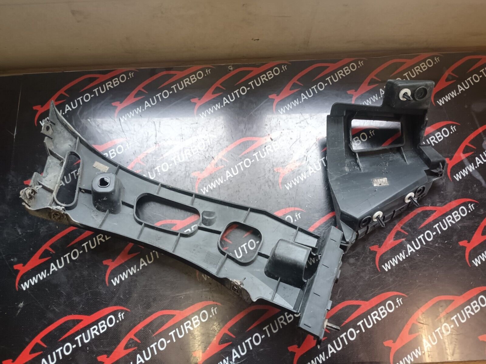 SUPPORT PARE CHOC ARRIERE GAUCHE CITROEN  C4 PICASSO REFERENCE: 9680526280