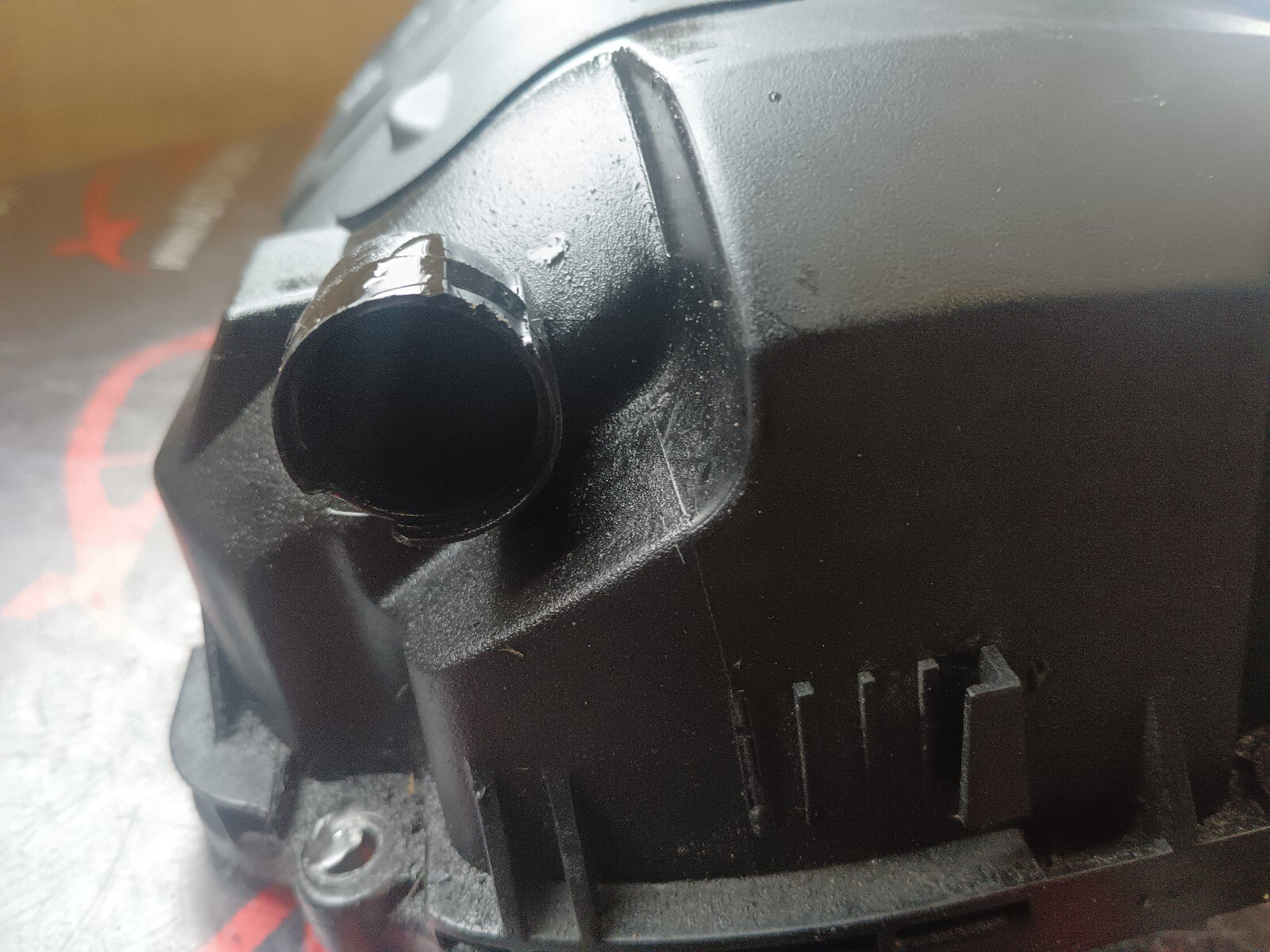 COUVRE-CILASSE CITROEN C4 1.6VTI REFERENCE: V757272480