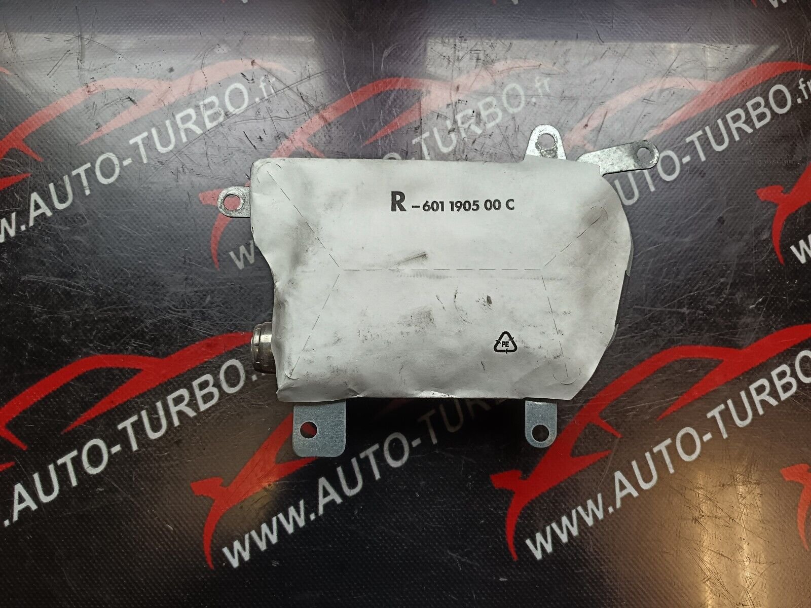 AIRBAG PORTE AVANT DROIT  BMW 525 E60  REFERENCE: 601190400F