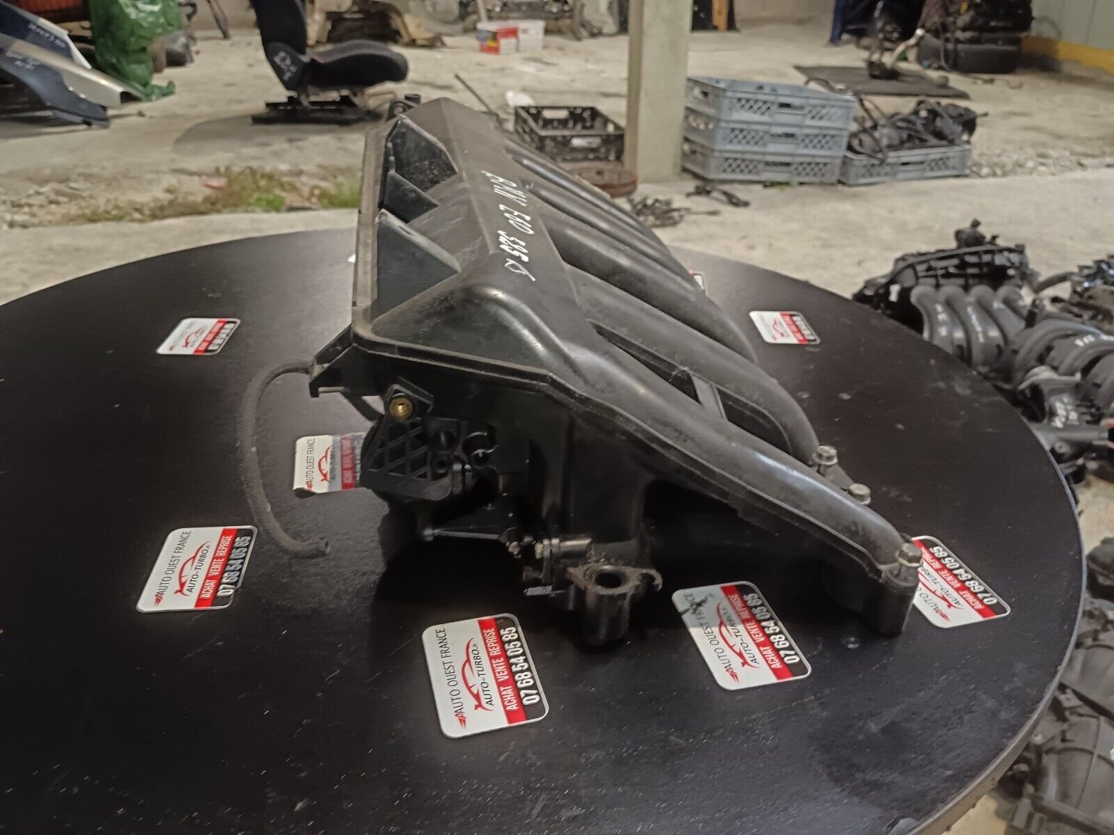 COLLECTEUR D'ADMISSION BMW 525D E60 REFERENCE: 7790701