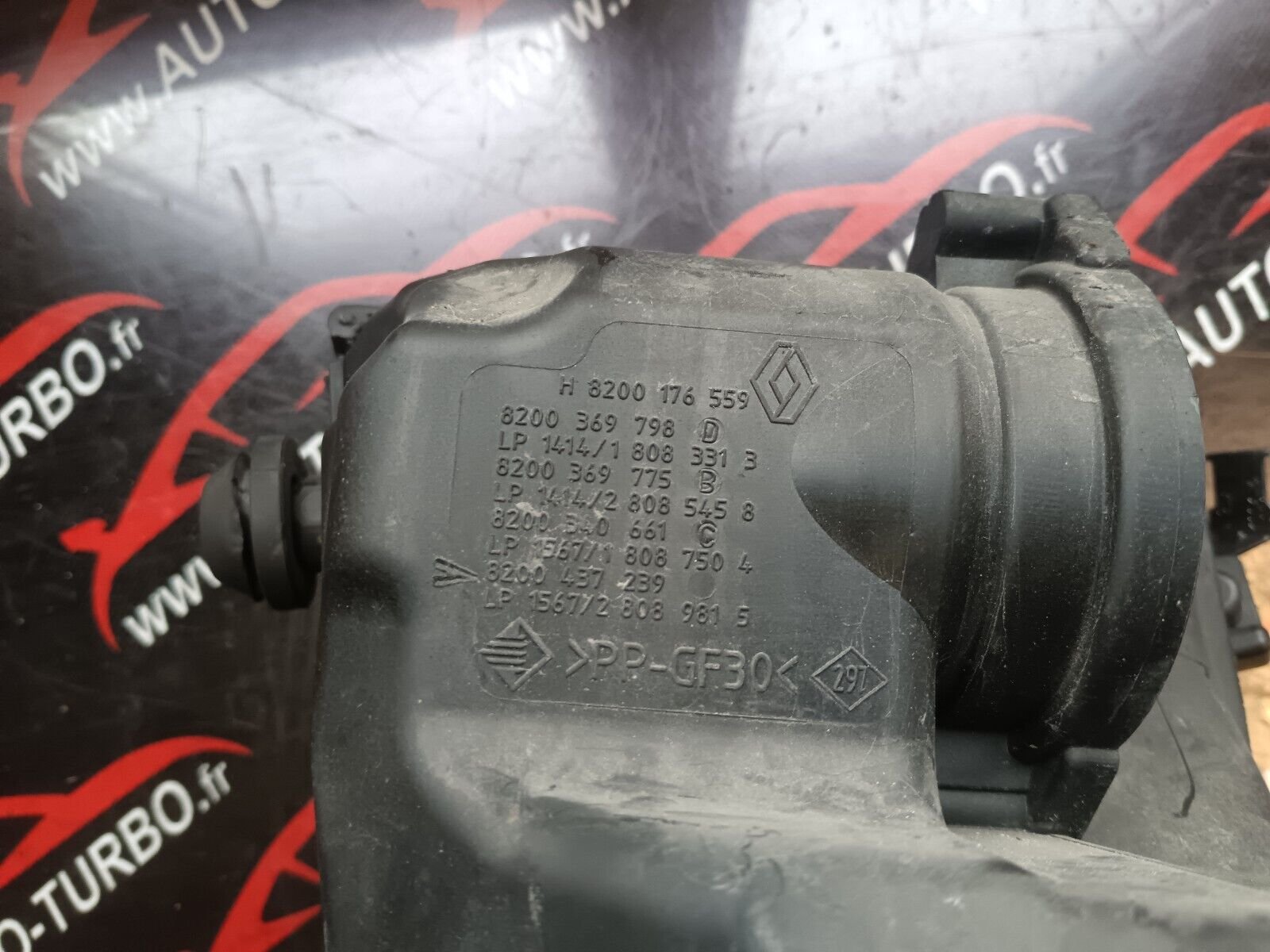 BOITIER FILTRE A L'AIR RENAULT SCENIC 2 REFERENCE: 8200176559