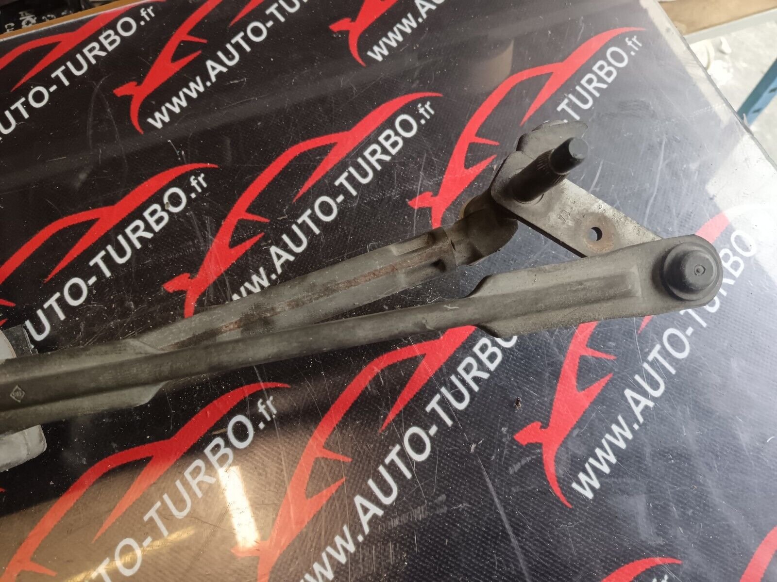 MOTEUR ESSUIE GLACE CITROEN C4 1.6HDI REFERENCE: 3397021828