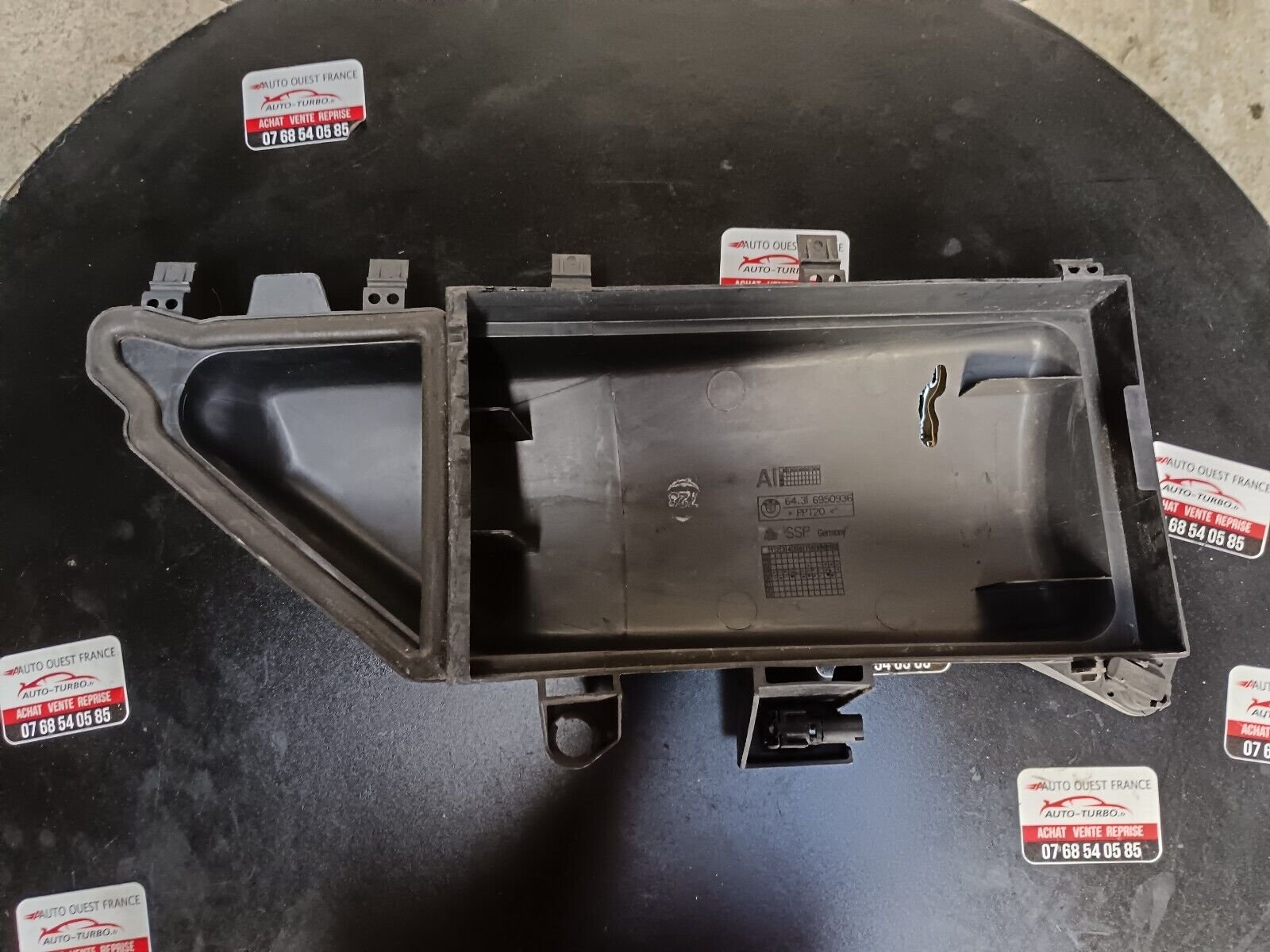 BOITE A FILTRE BMW 525 E60 REFERENCE: 64316950936