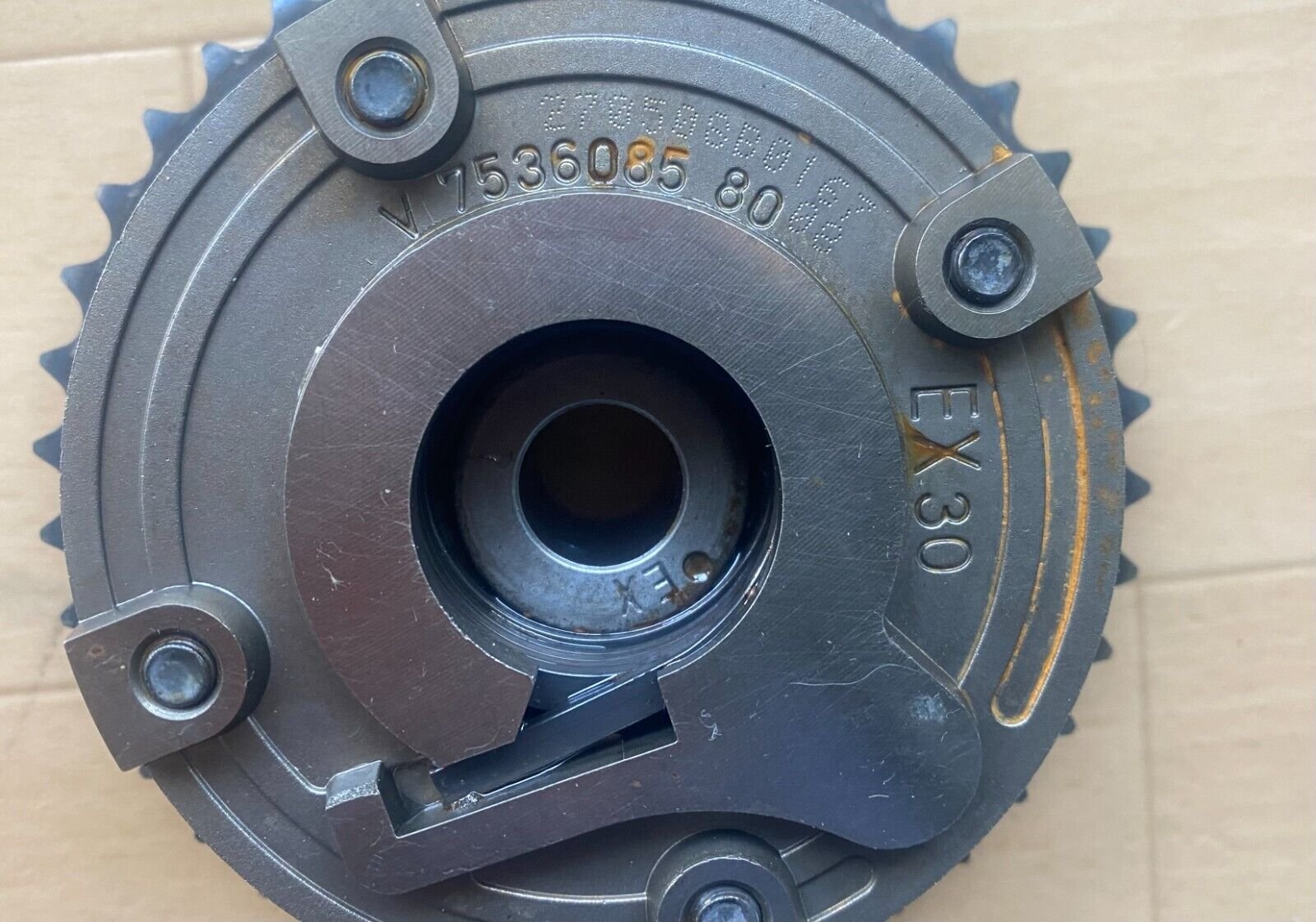 V 7536085 80 Poulie arbre à cames admission pour moteur 1.6 vti PSA MINI