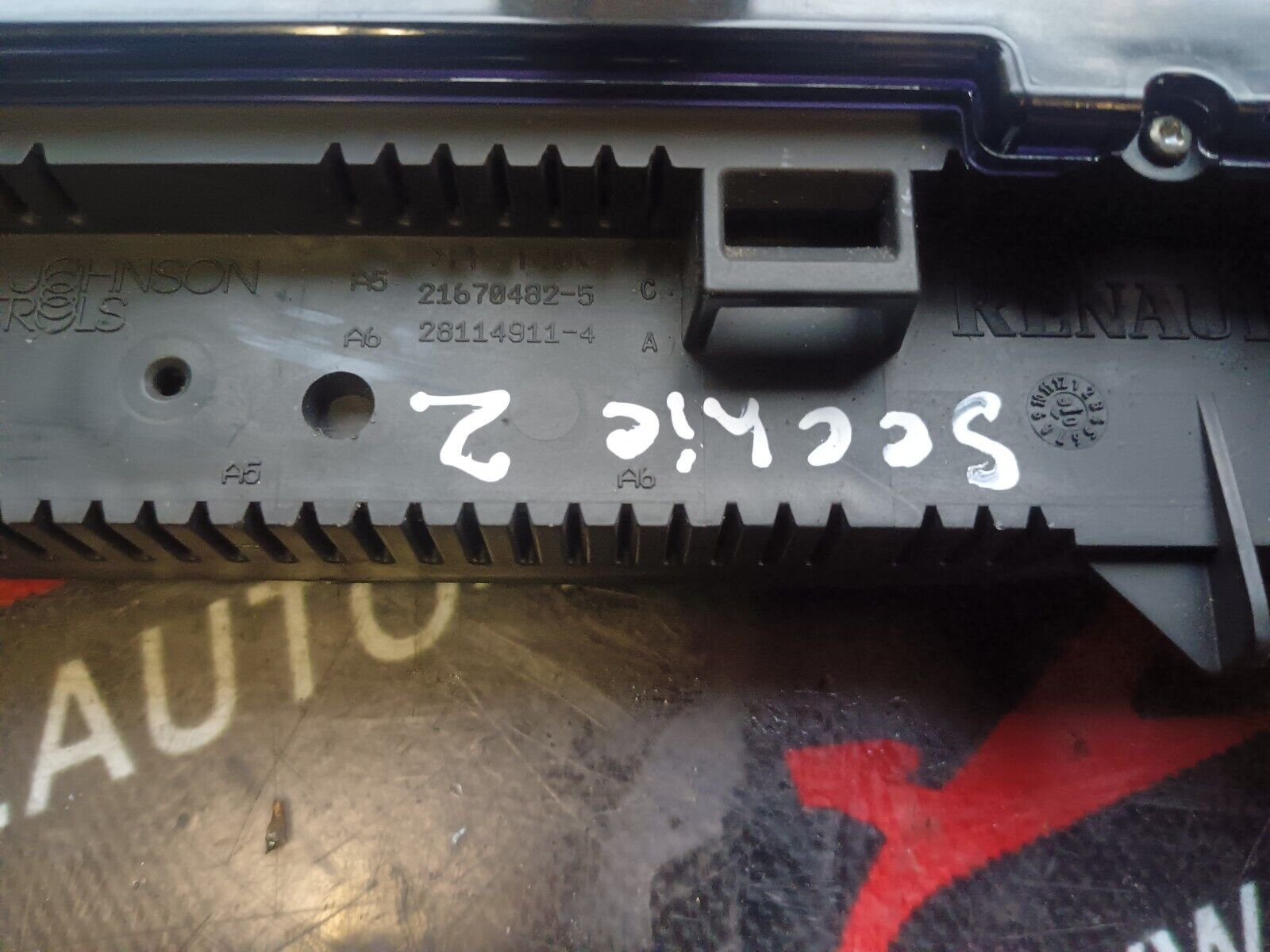 BLOC COMPTEUR VITESSE RENAULT SCENIC 2 REFERENCE: 8200487228