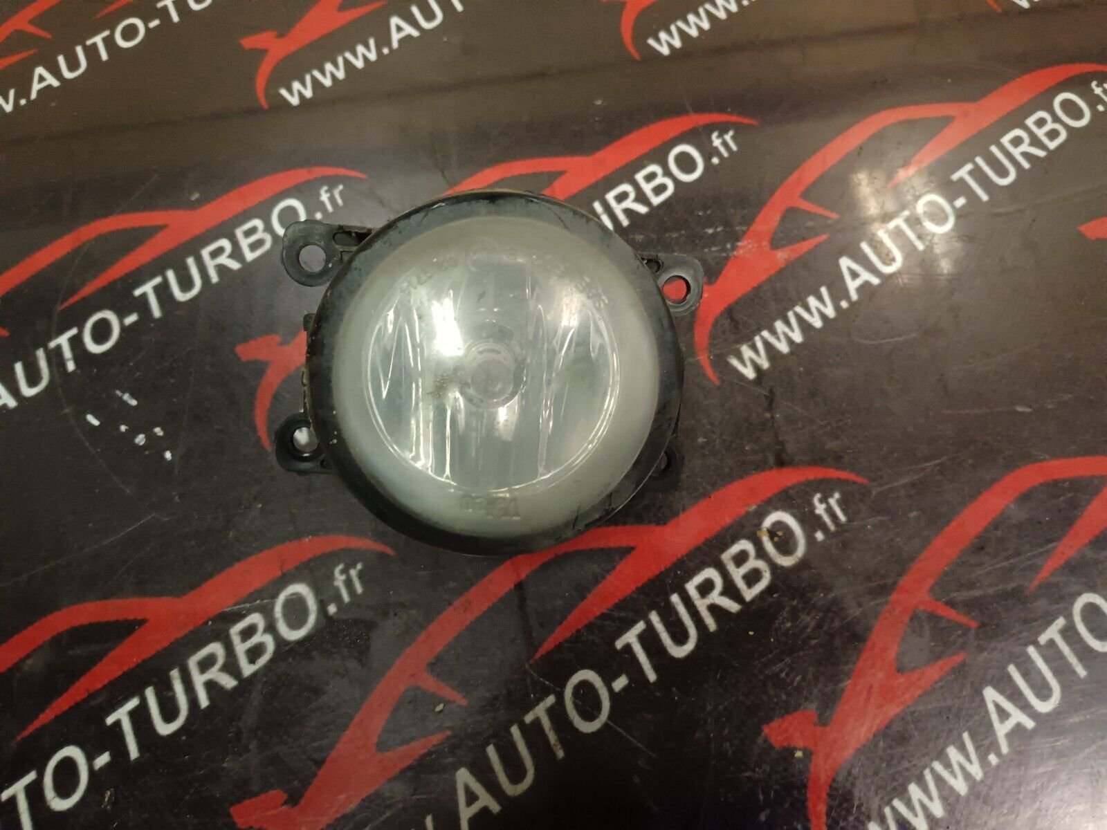 PHARE ANTI BROUILLARD RENAULT SCENIC 2 REFERENCE: 8200074008