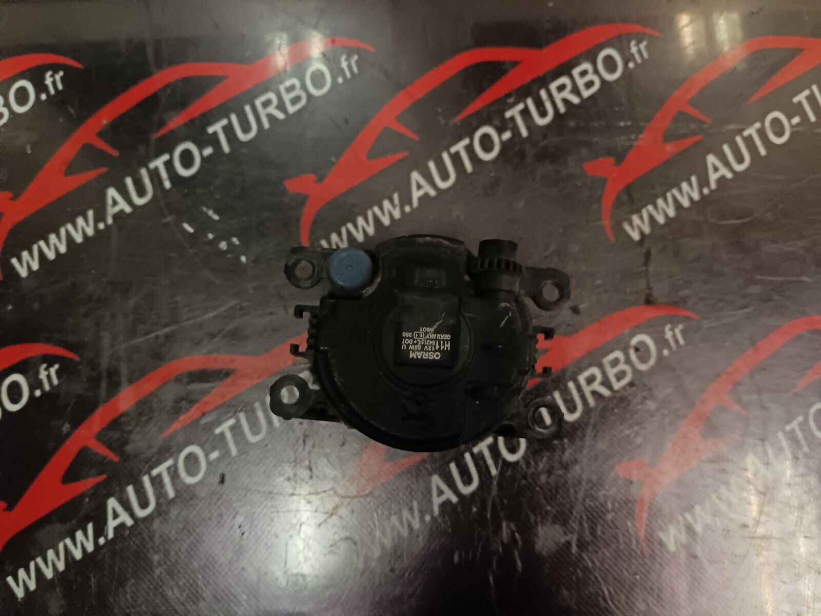 PHARE ANTI BROUILLARD RENAULT SCENIC 2 REFERENCE: 8200074008