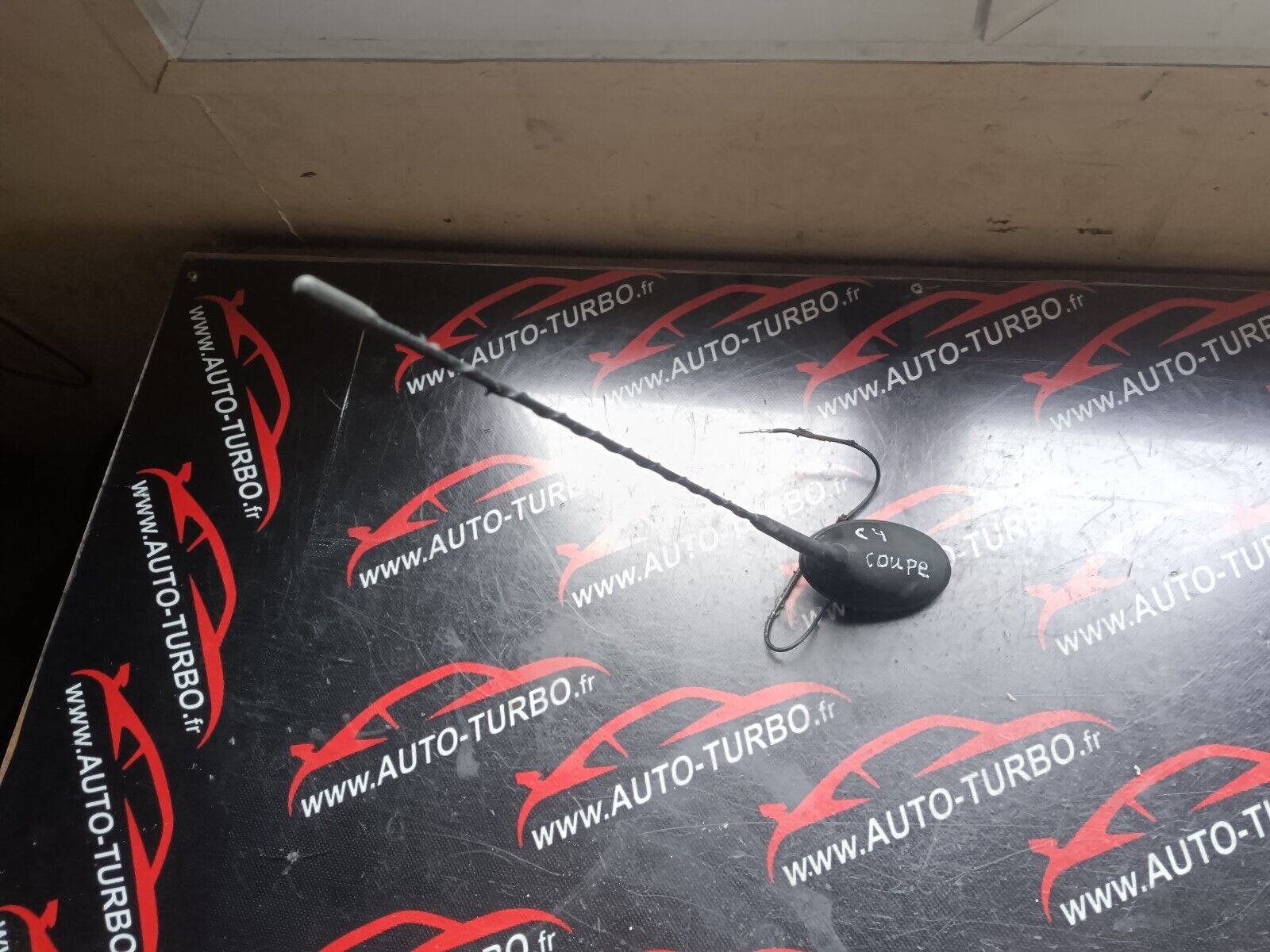 ANTENNE CITROEN C4 COUPE REFERENCE: 9655613780