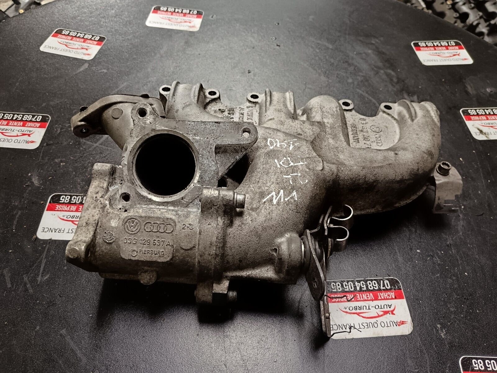 COLLECTEUR D'ADMISSION VOLKSWAGEN 2.0TDI 140CH REFERENCE:03G129637