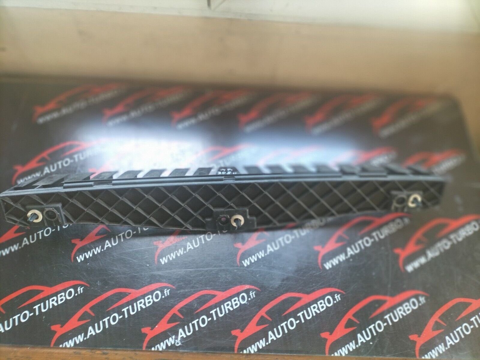 SUPPORT PARE CHOC ARRIERE PEUGEOT 308 PHASE 2 9677364780