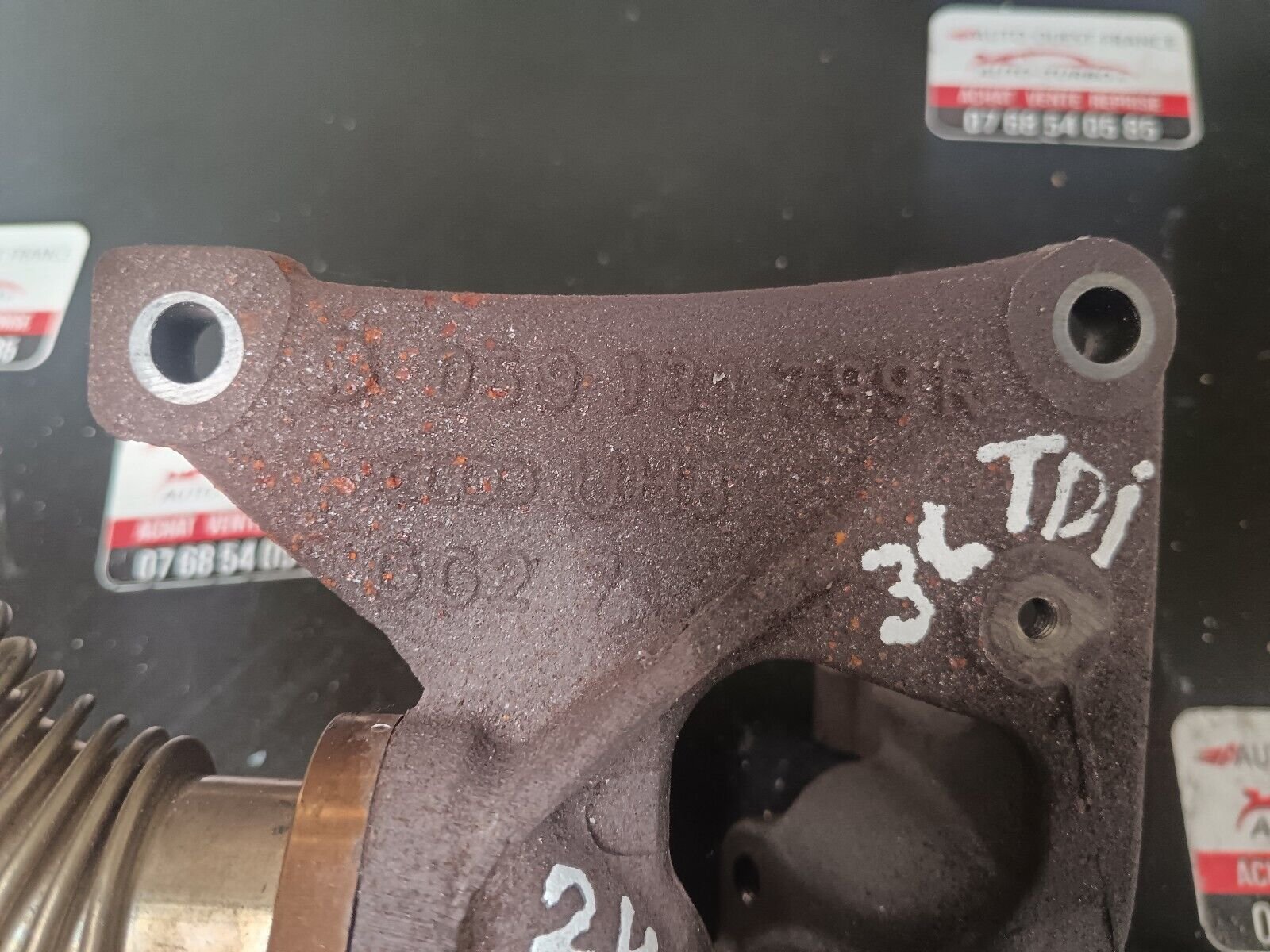 COLLECTEUR D'ECHAPPEMENT AUDI A5 3.0TDI 240CH REFERENCE: 059131799