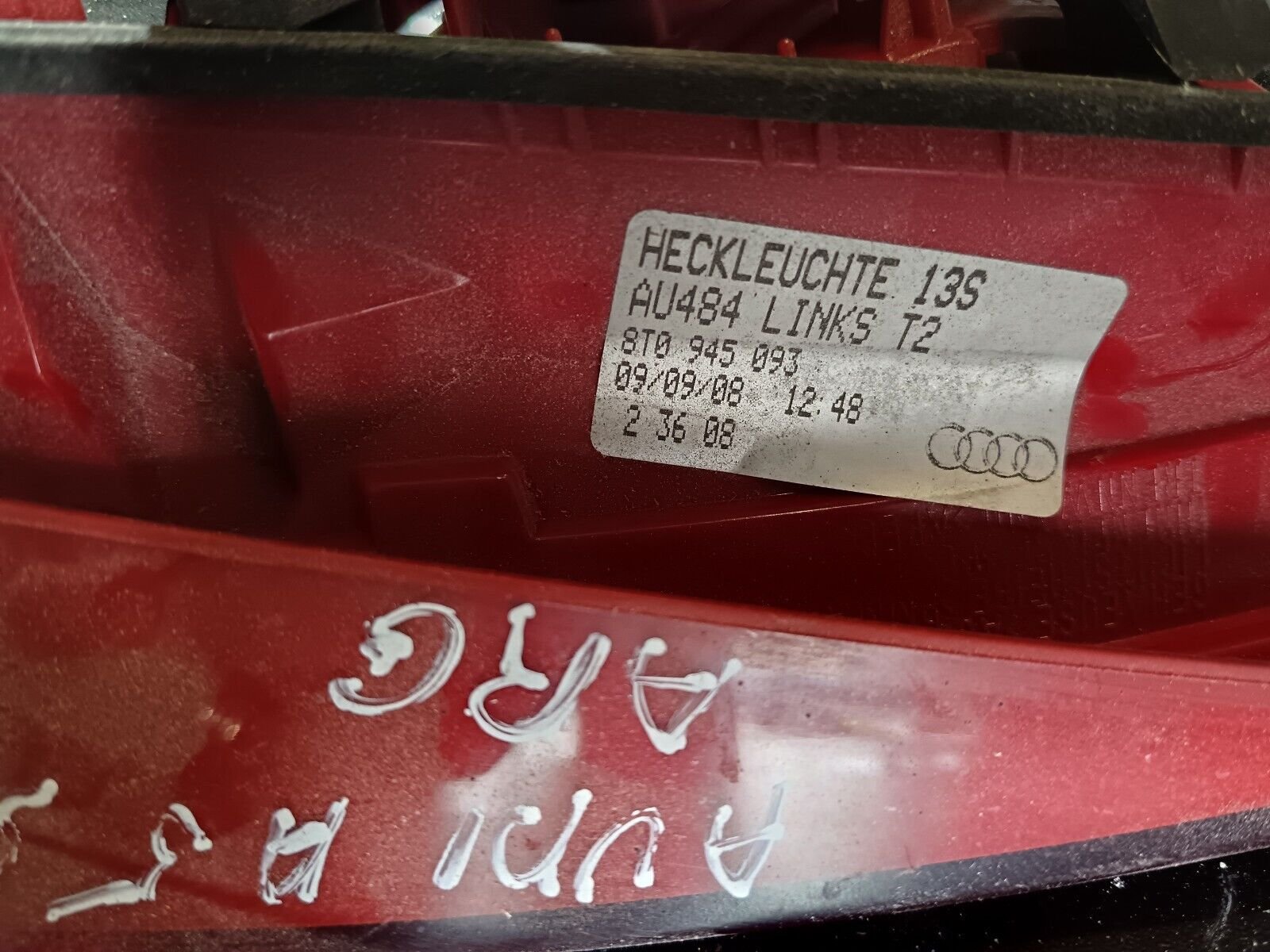 FEU ARRIERE SECONDAIRE Gauche AUDI A5 REFERANCE 8T0945093