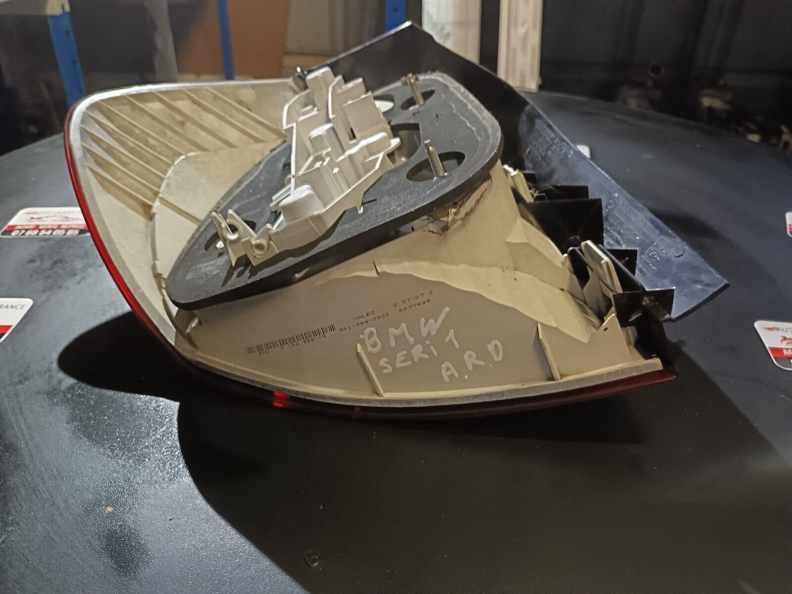 FEU ARRIERE DROIT SERIE1 E87 E81 REFERANCE: 63210397035