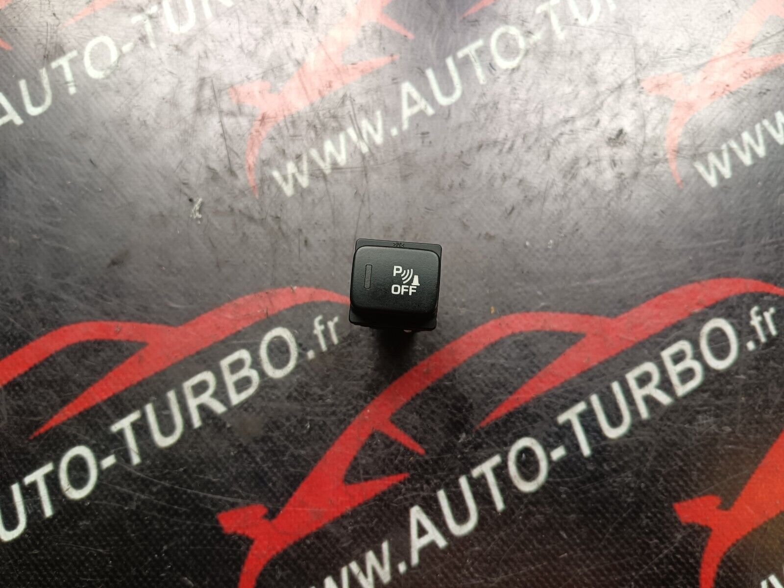 BOUTON INTERRUPTEUR CITROEN C4 PICASSO REFERENCE: 96553139