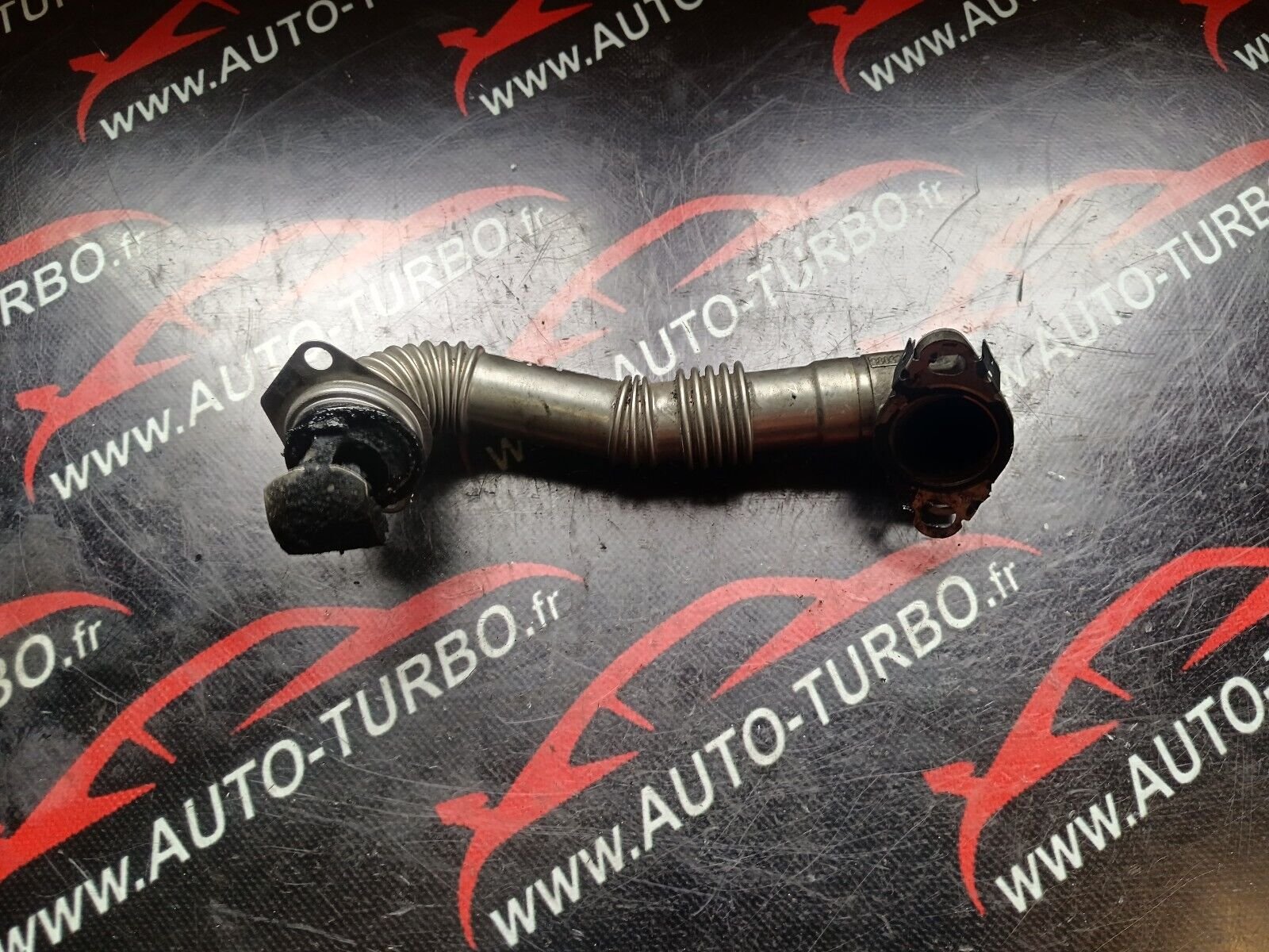 TUYAU TUBE VANNE EGR PEUGEOT 2008 1.6eHDI REFERENCE: 9803250080