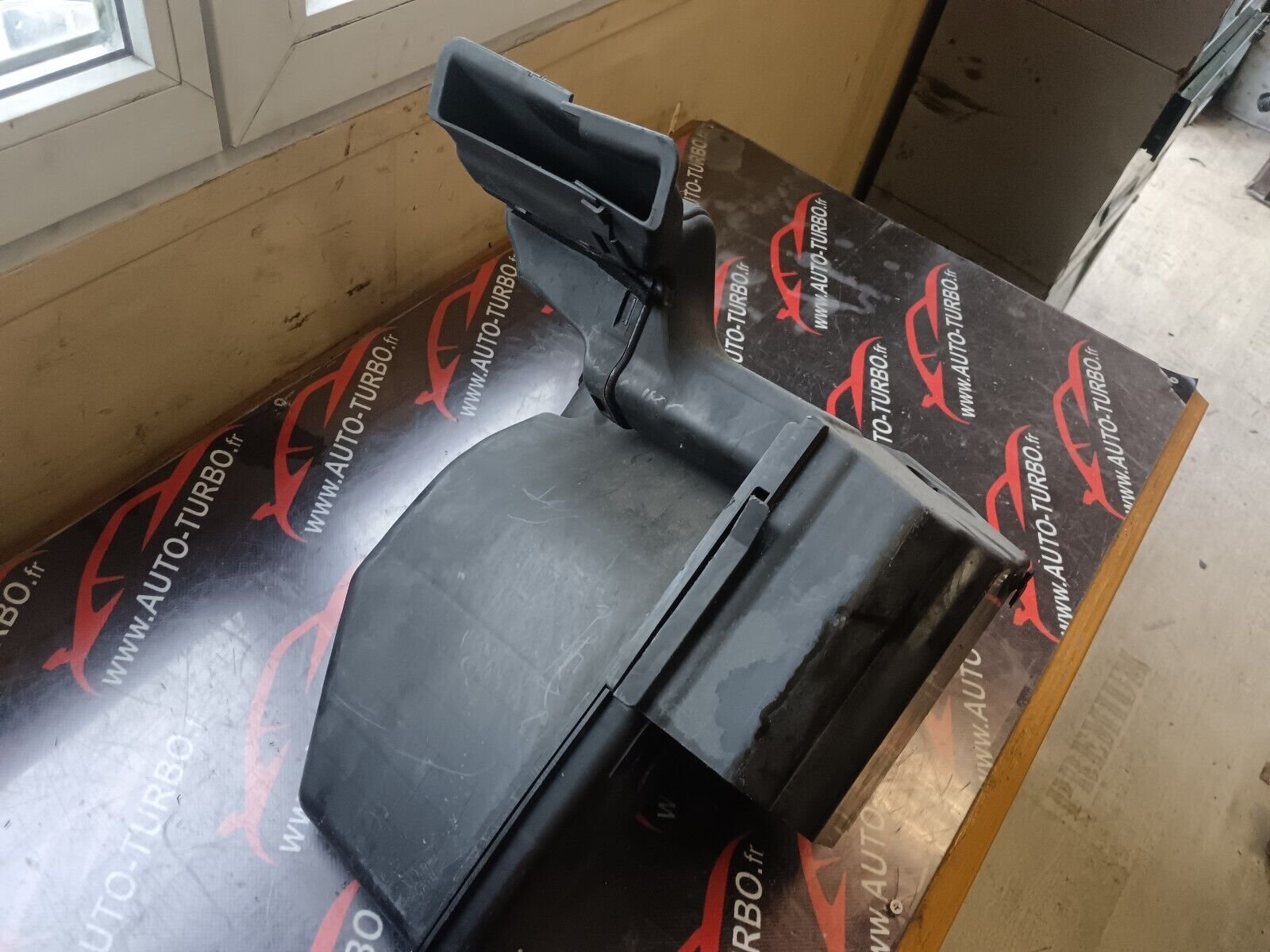 BOITIER FILTRE A AIR CITROEN C4 COUPE REFERENCE: 9656237880