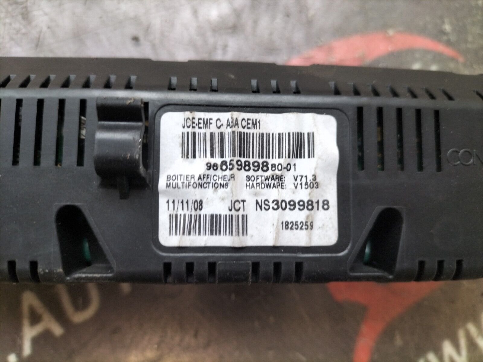 ECRAN AFFICHEUR MULTIFONCTIONS  CITROEN C4 9665989880-01