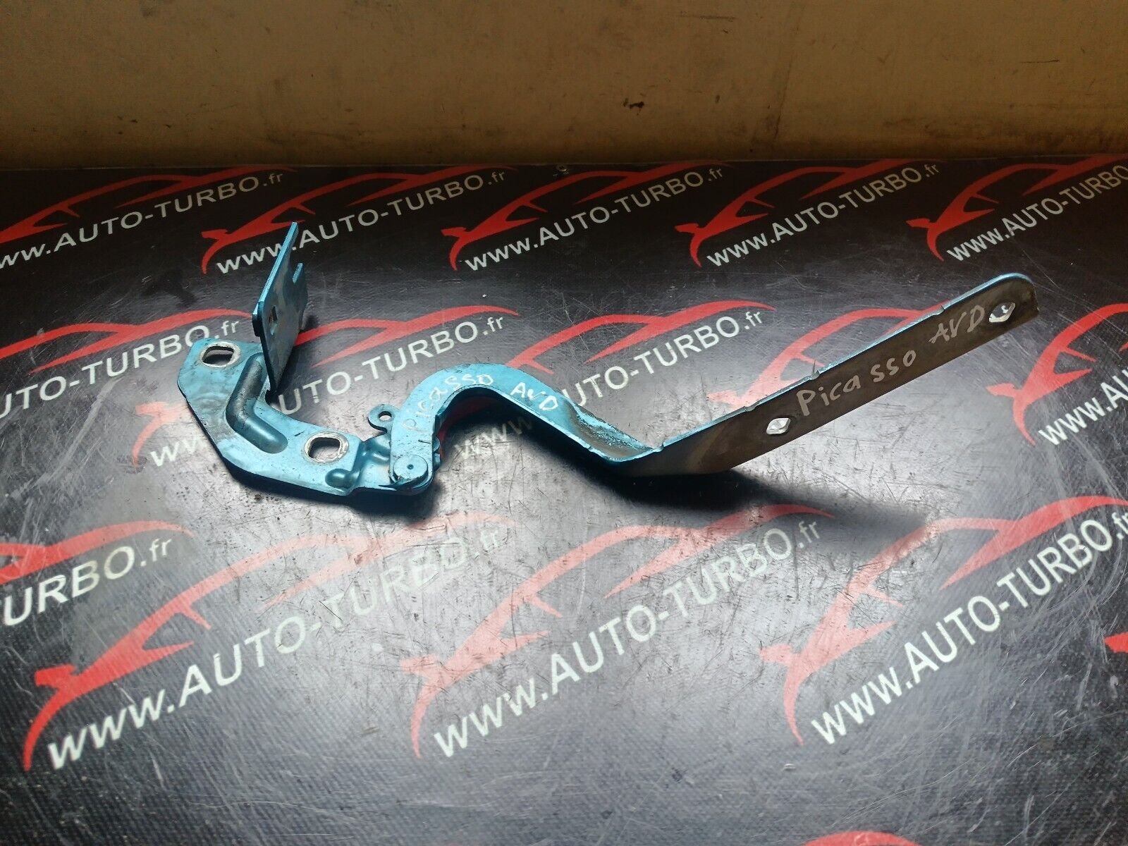 CHARNIERE DROIT CITROEN C4 PICASSO REFERENCE: 9652962080