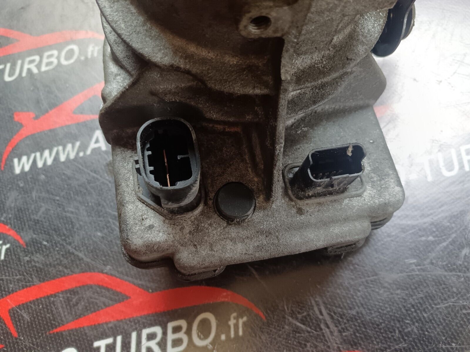 POMPE DE DIRECTION CITROEN C4 PICASSO REFERENCE: 9684040180