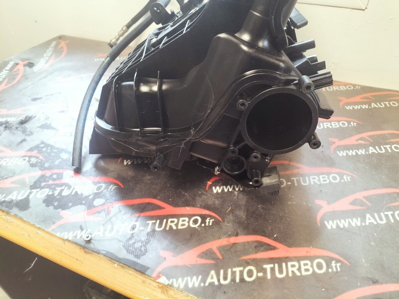 COLLECTEUR D'ADMISSION BMW SERIE 1/3 E87/E90 2.0 ESSENCE 1252 7558612