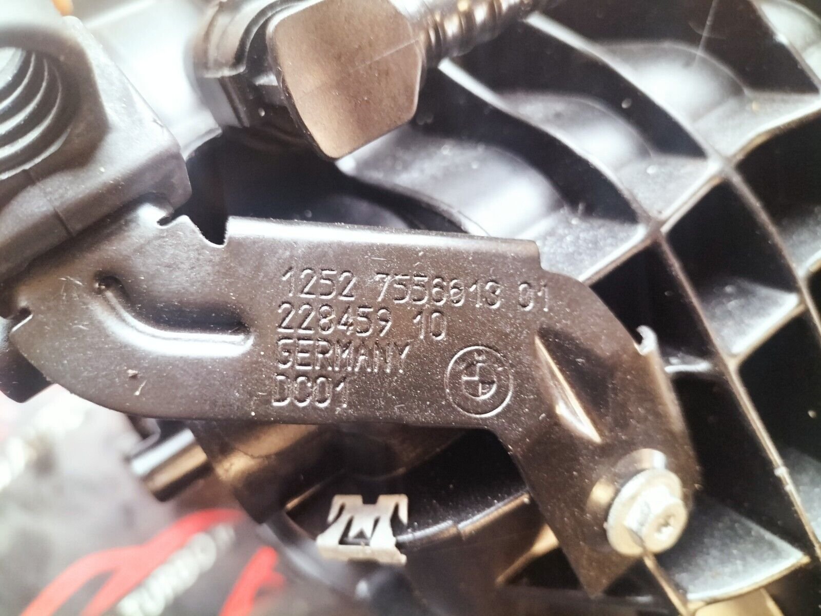 COLLECTEUR D'ADMISSION BMW SERIE 1/3 E87/E90 2.0 ESSENCE 1252 7558612