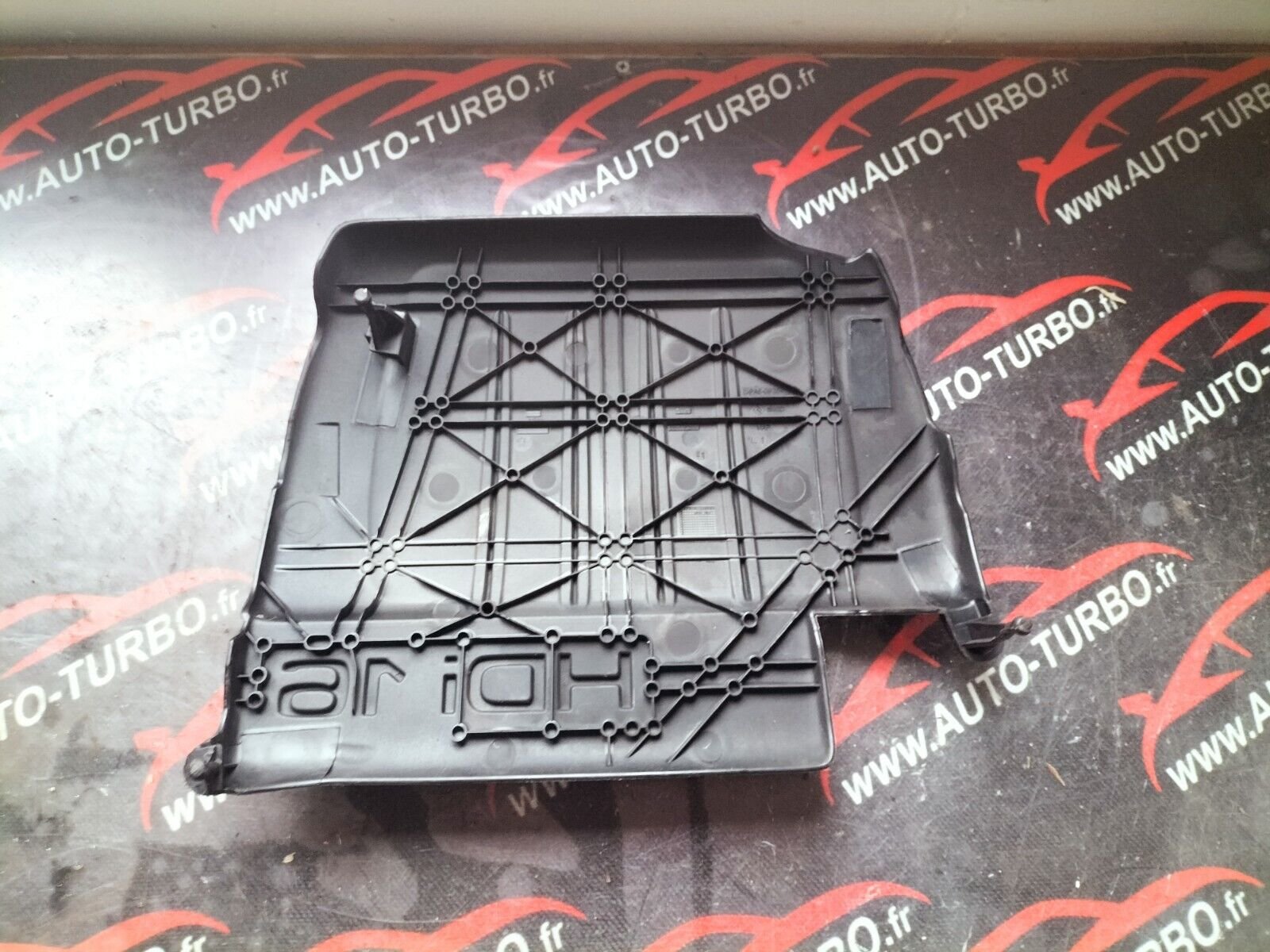 CACHE MOTEUR HAUT CITROEN C4 1.6 HDI 110 CH 9685582980