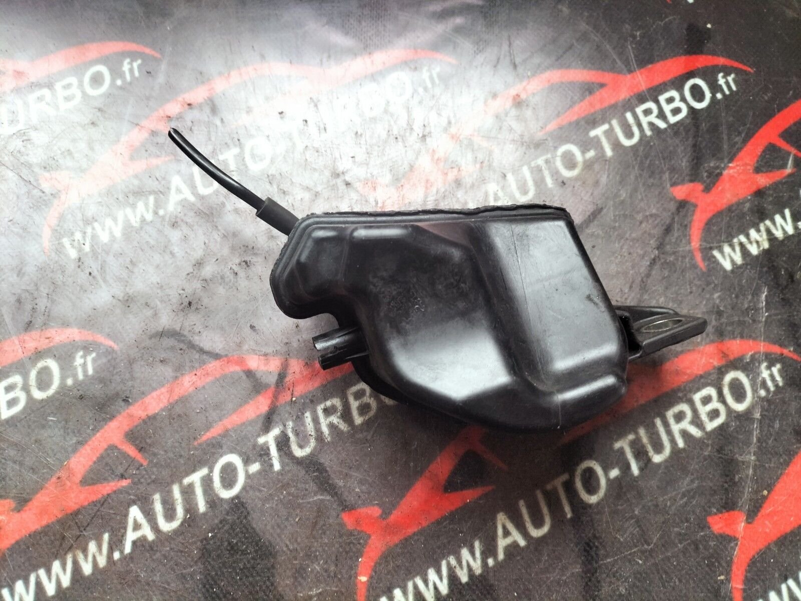 RESERVOIR A VIDE  CITROEN C4 1.6 HDI 110 CH