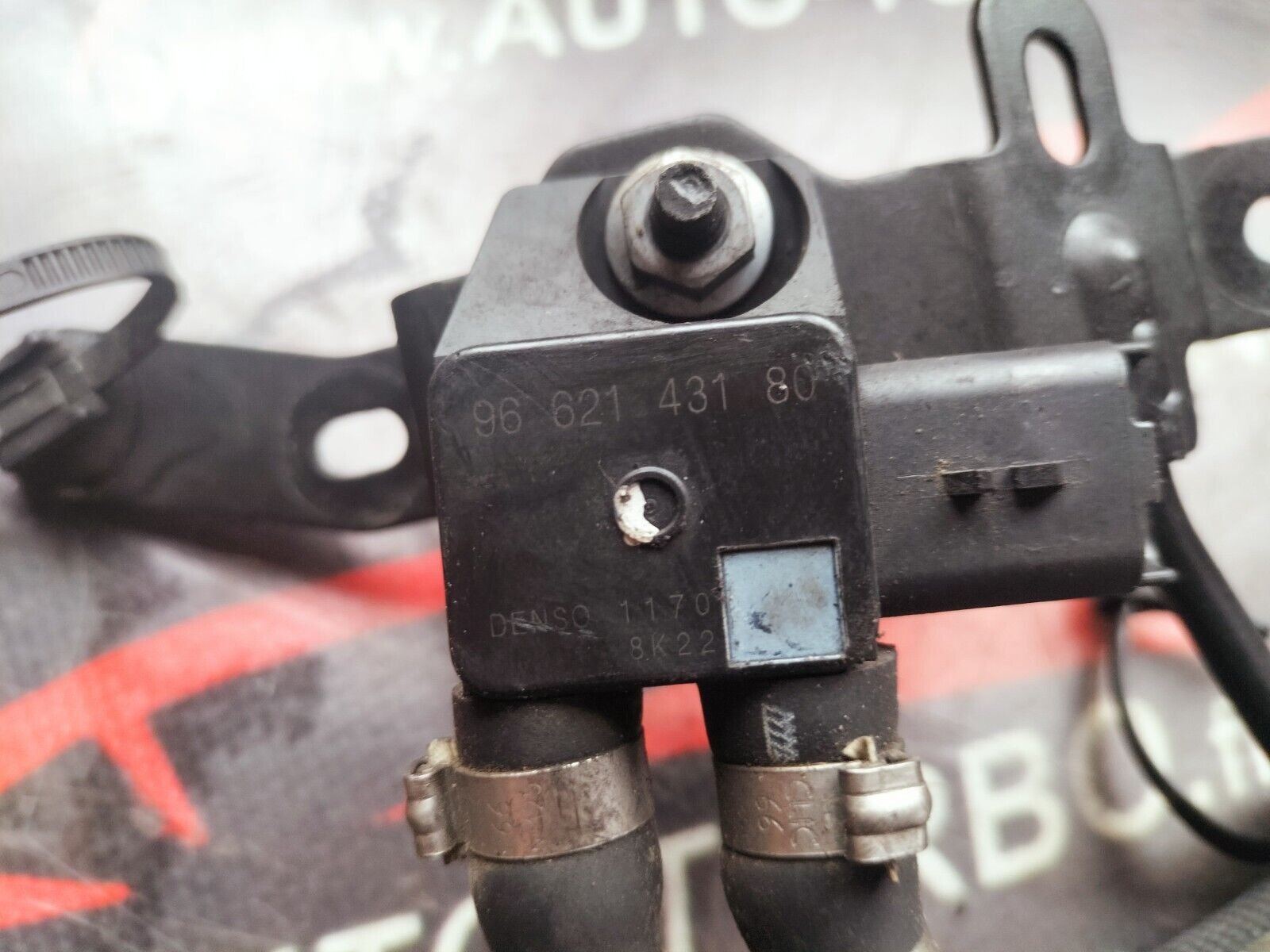 CAPTEUR  PRESSION DES GAZ ECHAPPEMENT FAP CITROEN C4 1.6 HDI 110 CH 9662143180